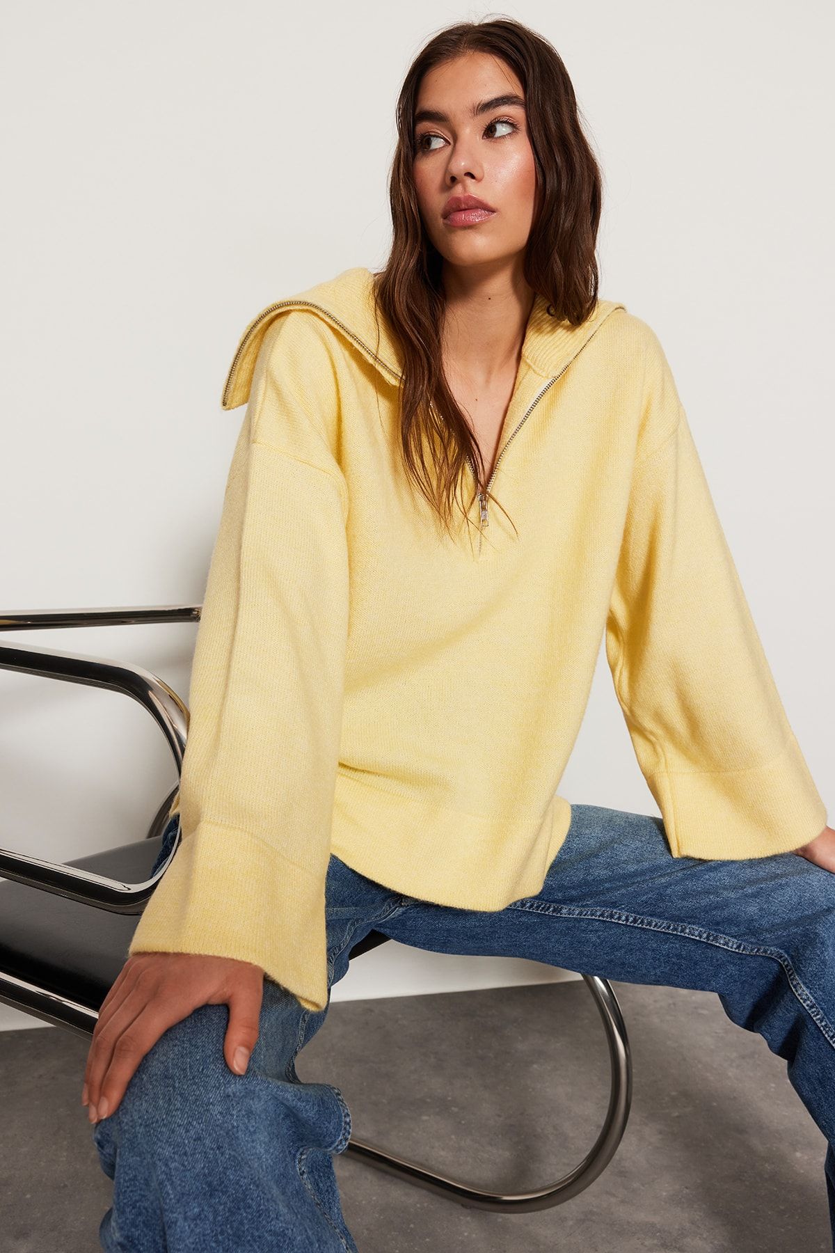 Trendyol Collection Miękki, Teksturowany, Żółty, Szeroki Sweter Z Dzianiny Z Zamkiem Błyskawicznym - Twoaw23kz00236 Kobieta - M