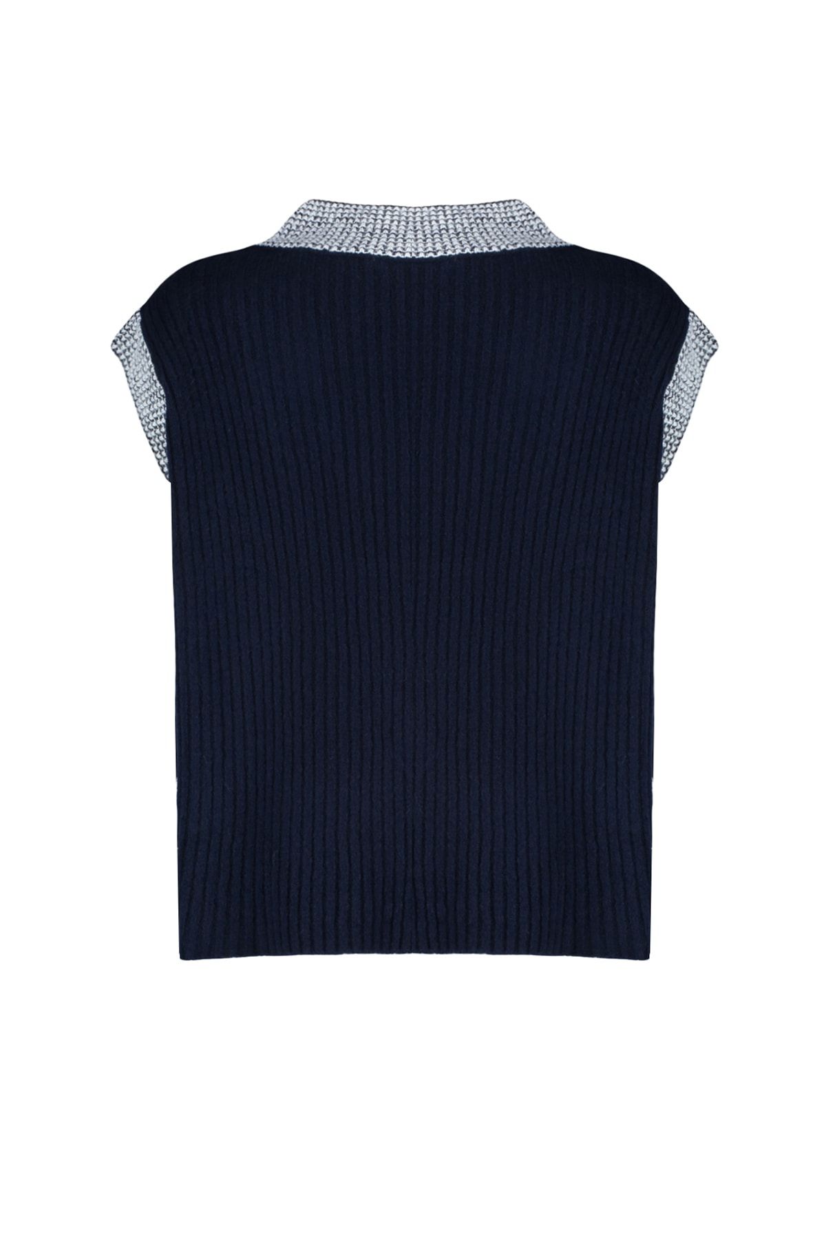 Trendyol Collection-Marineblauer, weich strukturierter Strickpullover mit Farbblockdesign und weiter Passform TWOAW21BZ0014 7