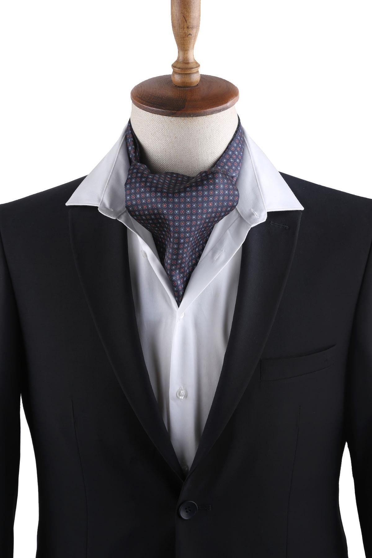  شال گردن مردانه طرح کوچک سرمه‌ای K443