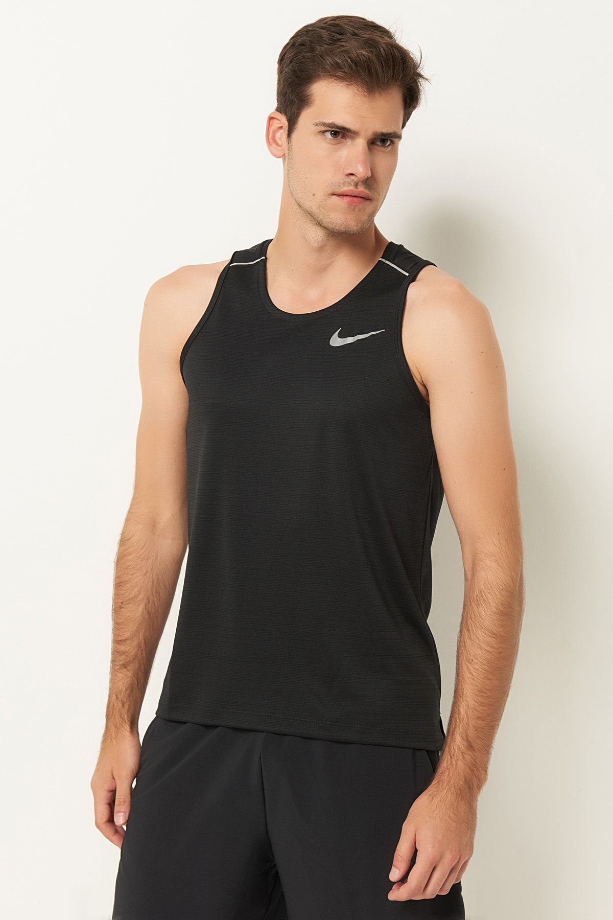 Nike Men s Athlete M Nk Dry Miler Tank AJ7562 010 Trendyol