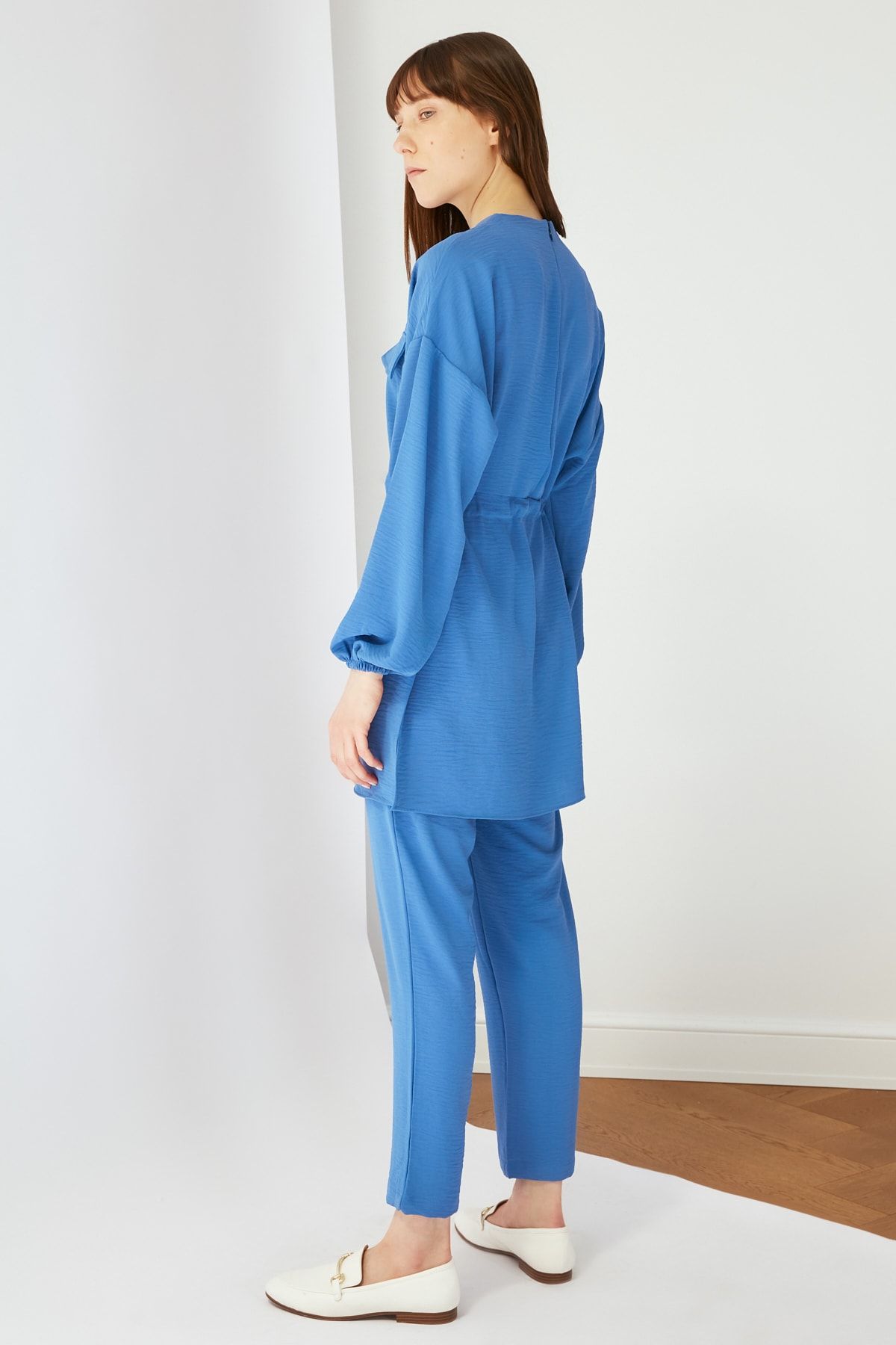 Trendyol Modest Mavi Beli Bağlamalı Cep Detaylı Aerobin Gömlek-Pantolon Takım TCTSS21AU0238 RN11139
