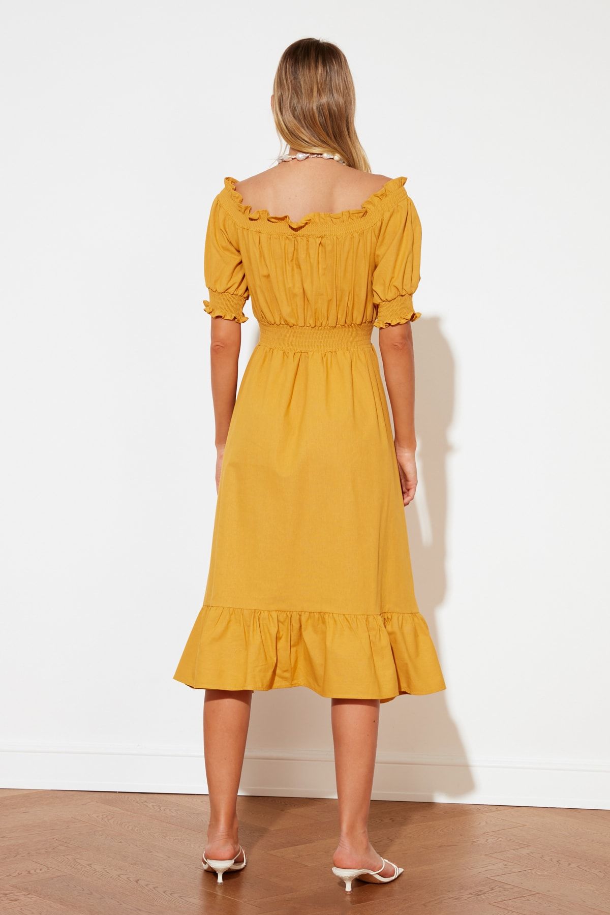 Trendyol Collection-Camel Skater Waist Opened Gimp Midi Woven Linen Dress 5