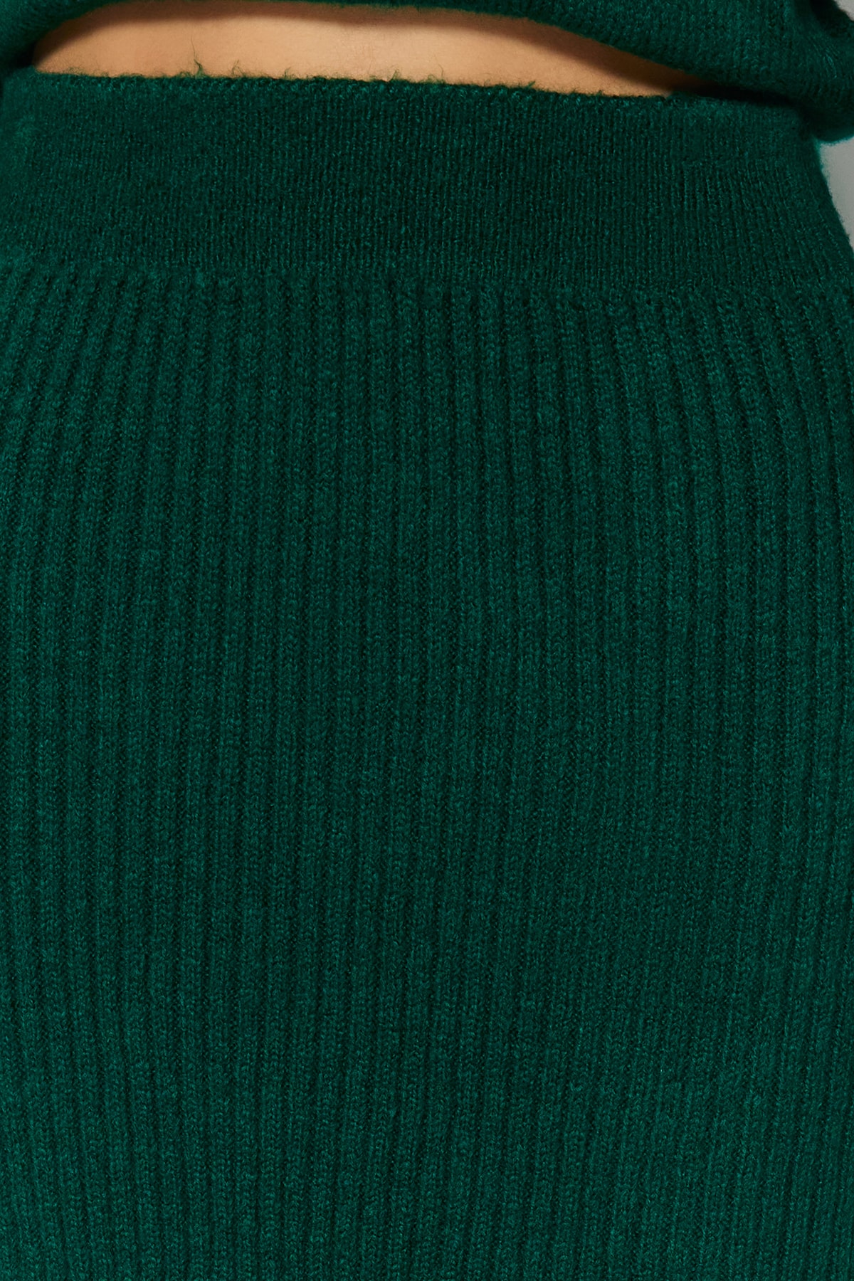 Trendyol Collection Smaragdgrünes, weiches Strick-Set – TWOAW23AU00217