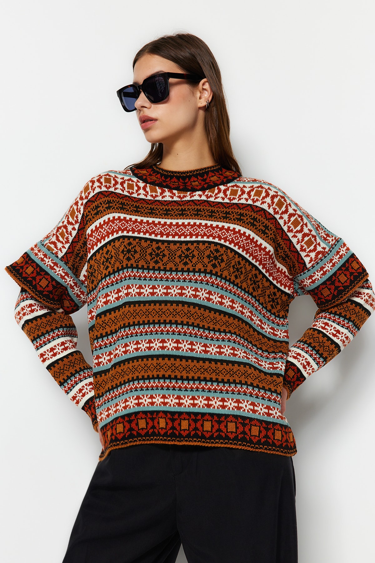 Trendyol Collection Pullover Braun Oversized