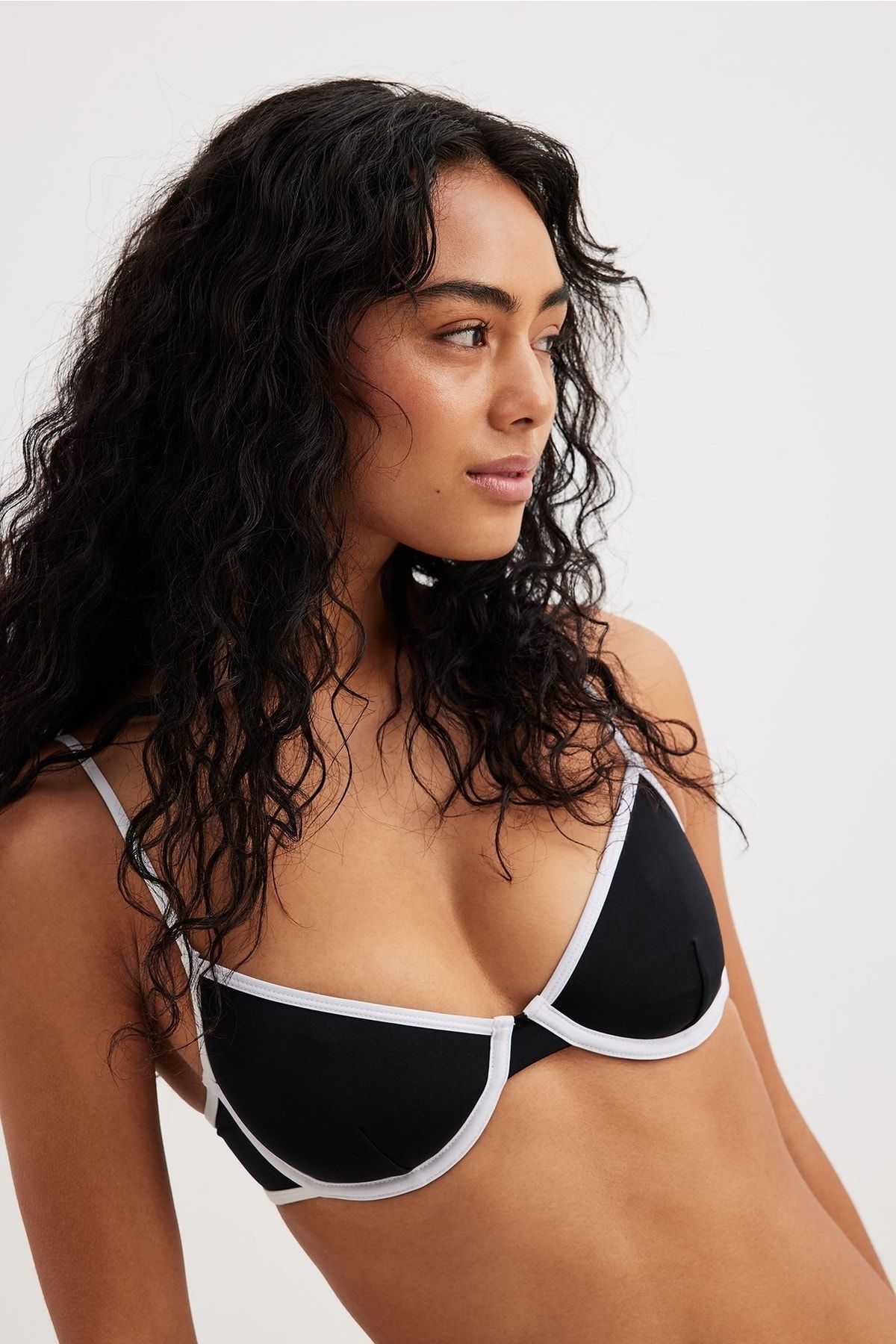 NA-KD Bikinioberteil Schwarz Unifarben