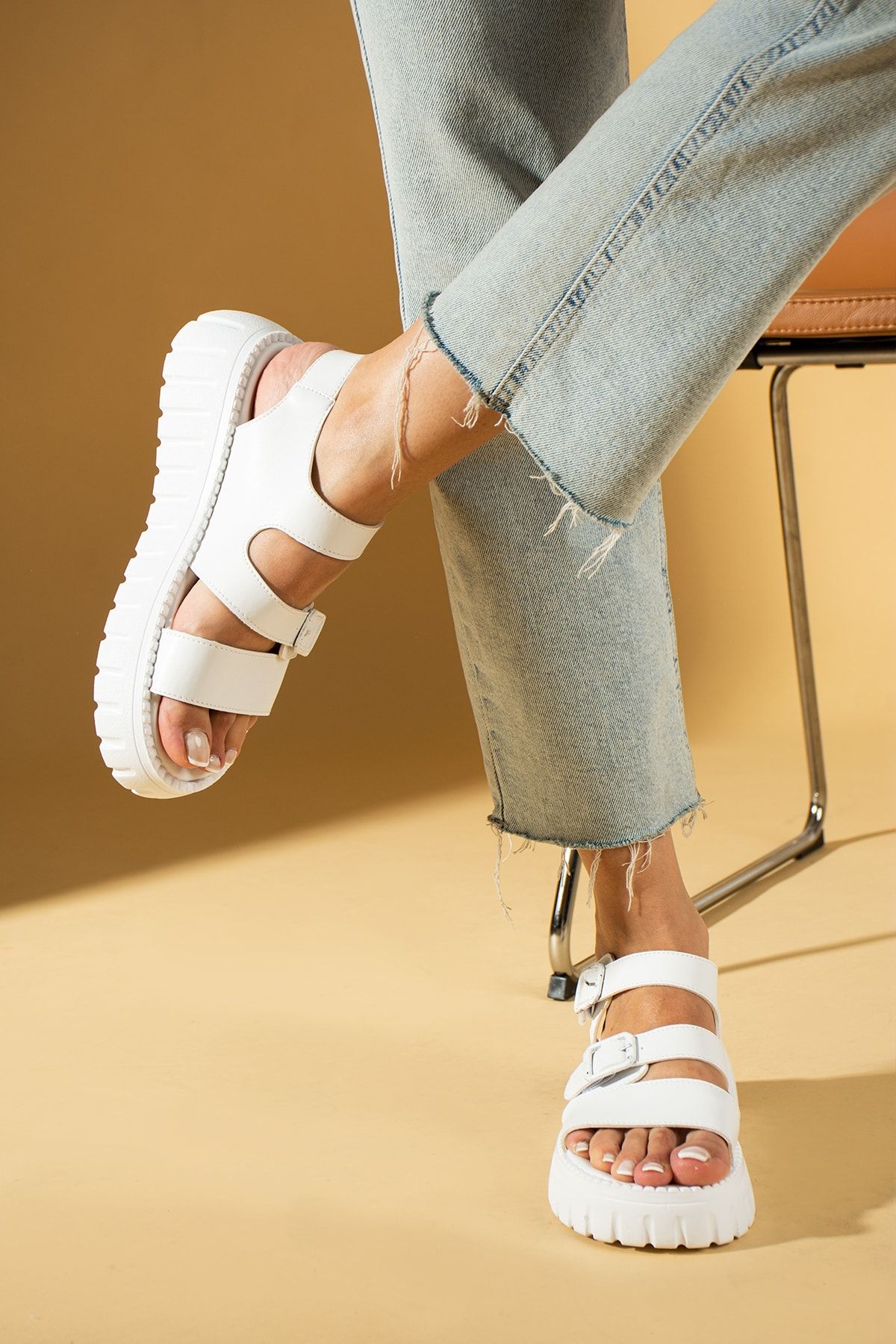 Womens sandals with white soles sale