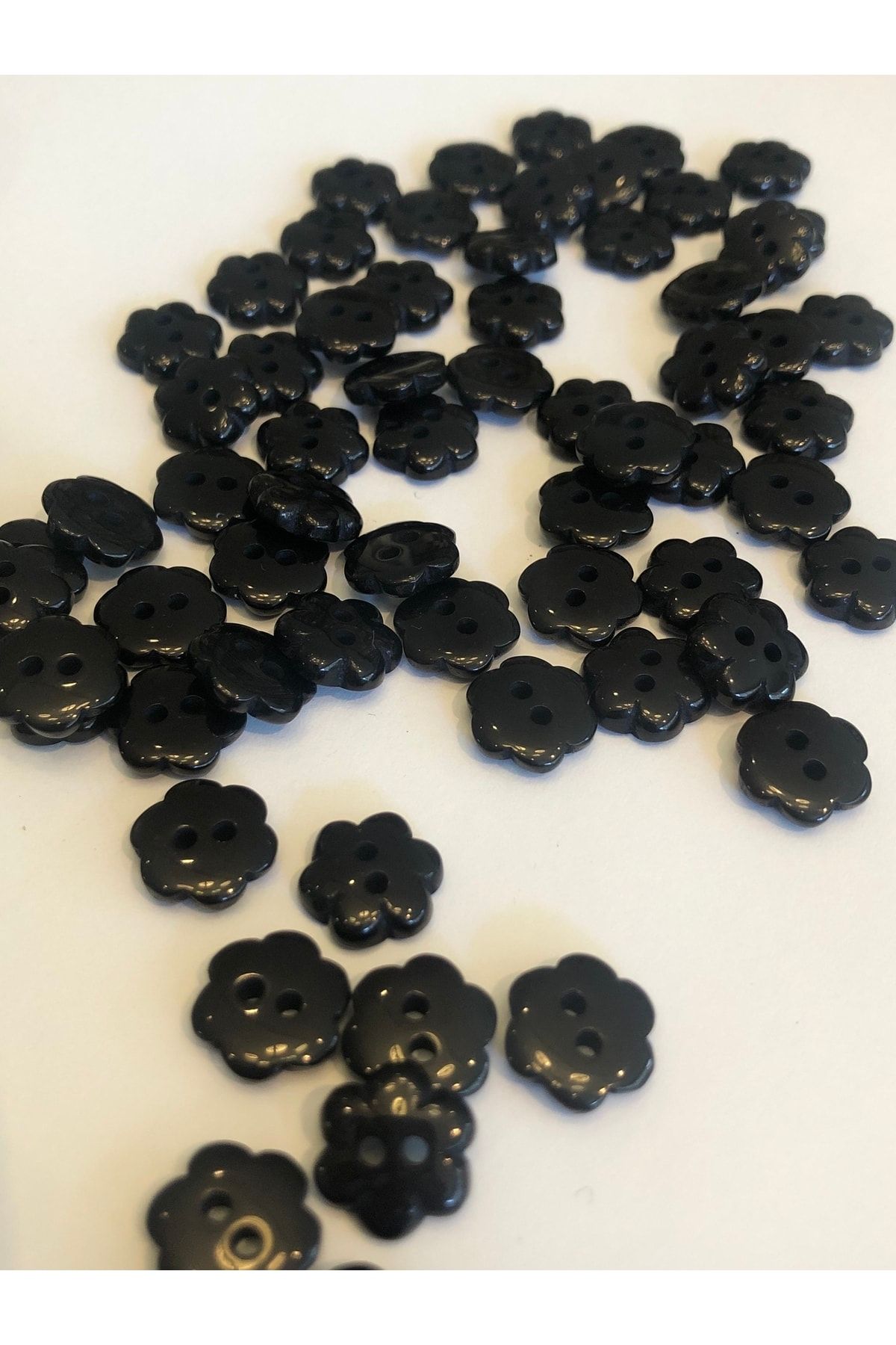 aensia-Black Daisy Flower Model Baby Size Polyester Button 18 Size Buttons - Pack of 10 Buttons 3