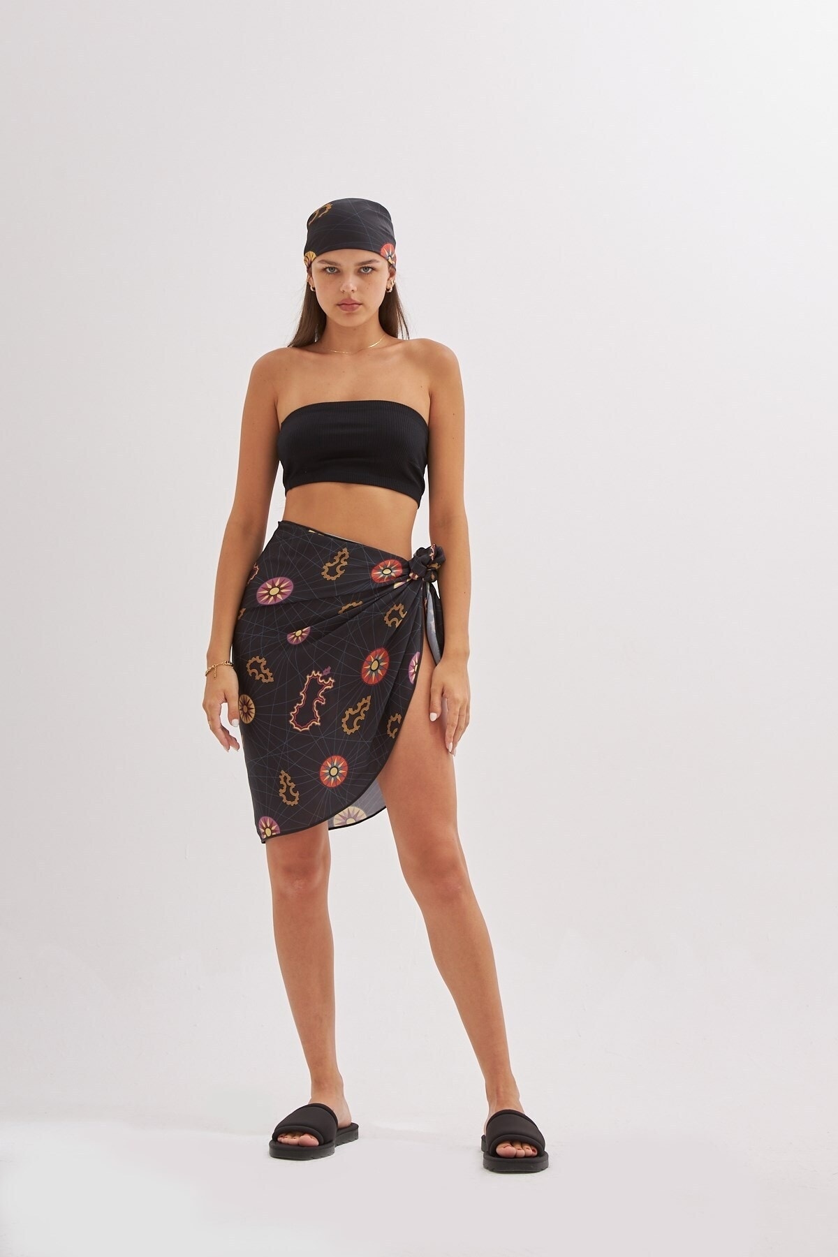 Sunny Printed Black Pareo