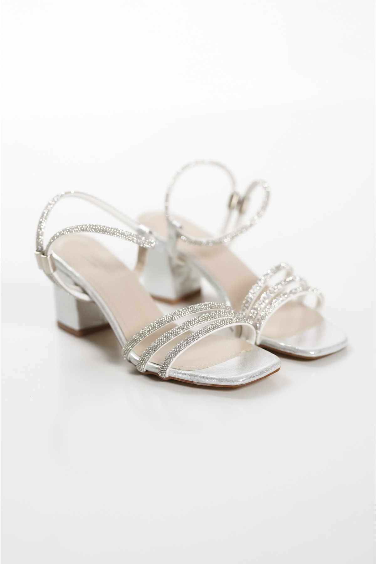 صندل زنانه نقره اي ZİESCE | MCN3102 اورجینال - تصویر 4