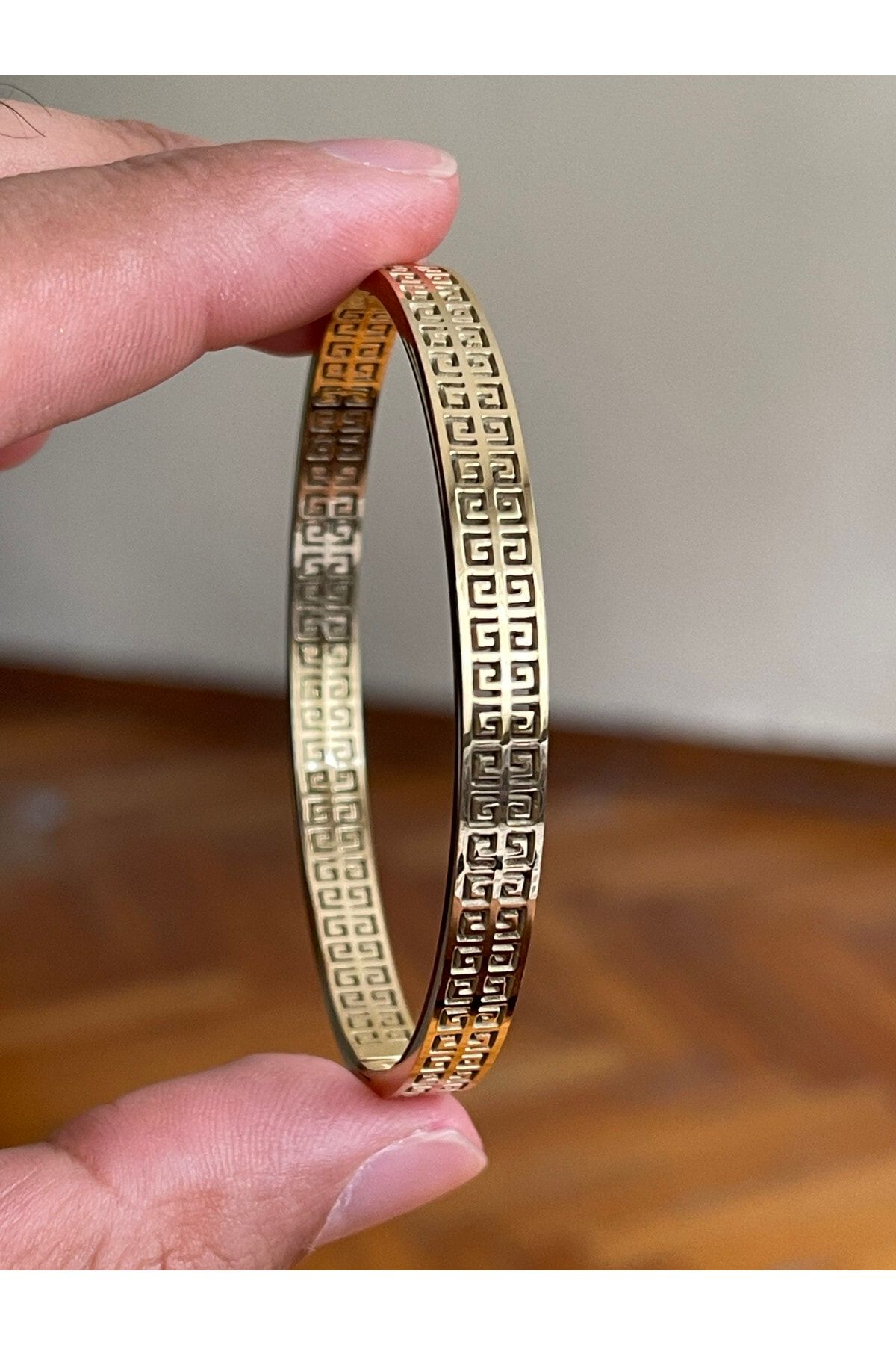 Versace bangles outlet