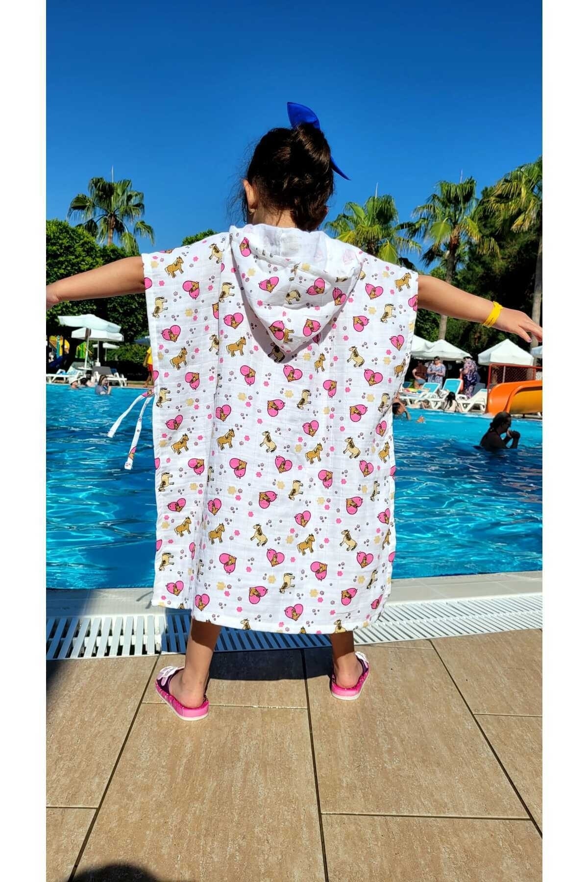 Alpar Tekstil Müslin Kapşonlu %100 Pamuk Çocuk Plaj Pançosu / Horse fotoğrafı 5 (önizleme)