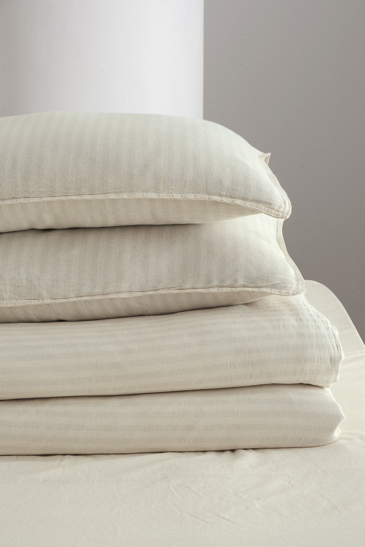 کاور لحاف دو نفره خاکستری Moln 202 100 ٪ پنبه خالص اضافی ، نقاشی شده رنگ کتانی شسته COTTONMANIA