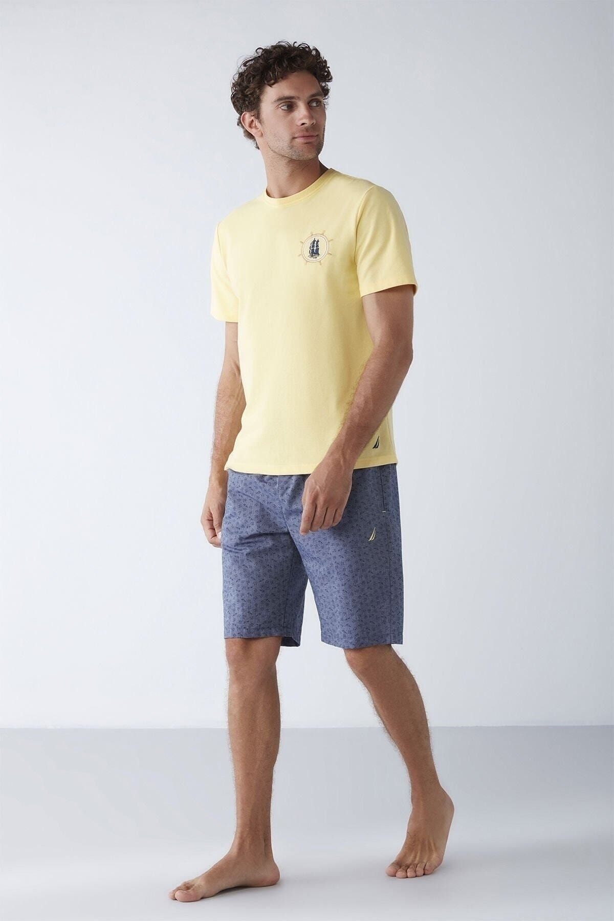 Nautica Shorts Yellow