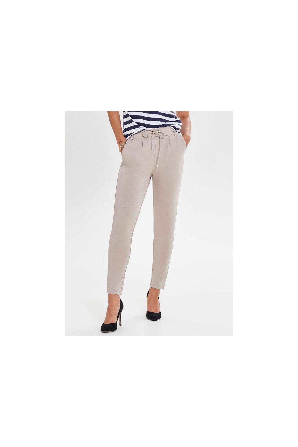 complete the look image