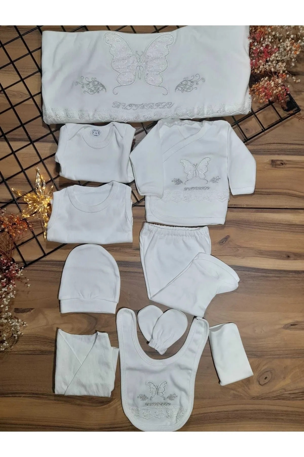 Zıpır Kelebek Yeni Doğan Hastane Çıkışı Kız Bebek Zıbın Seti fotoğrafı 3 (önizleme)