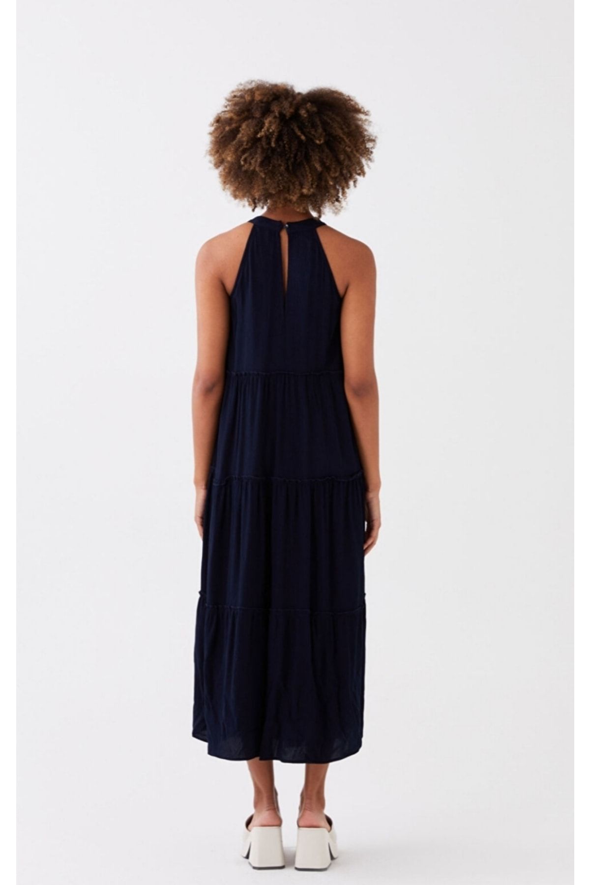 Lcw Casual Halter Yaka Düz Krinkle Kadın Elbise