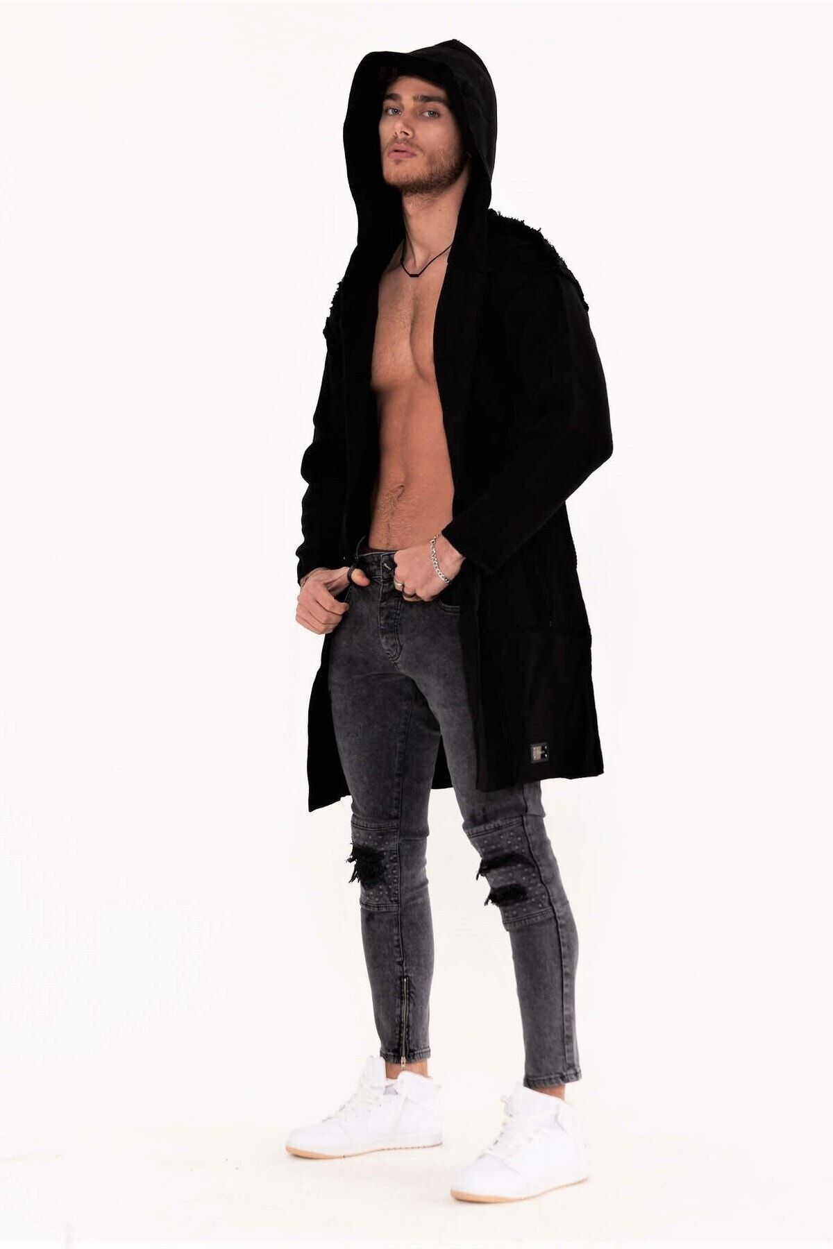 complete the look image