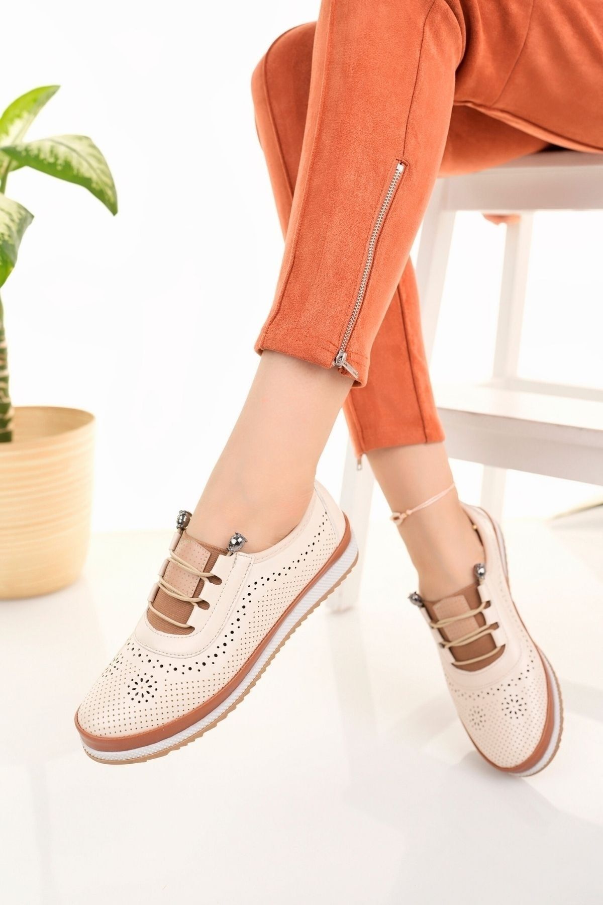 Women's tie 2024 shoes for work