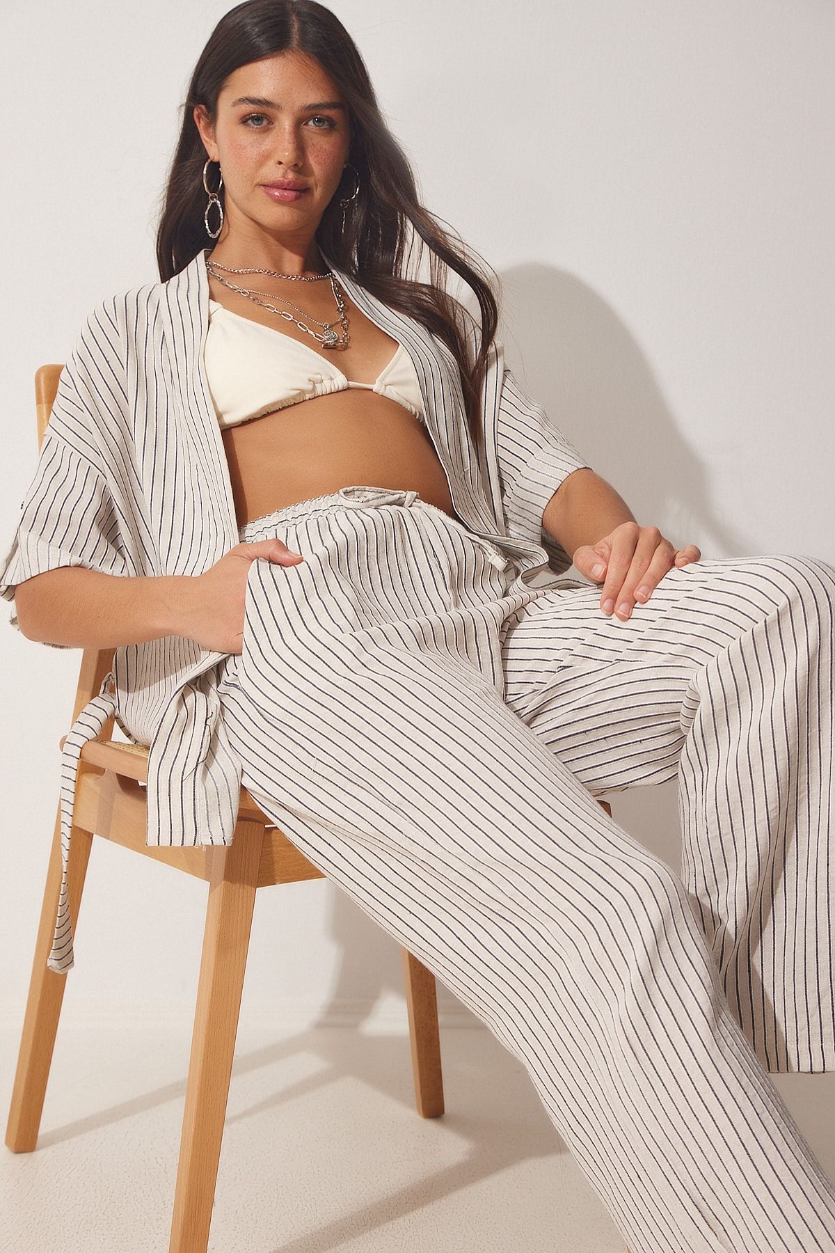 Happiness İstanbul Damskie Czarne Beżowe Spodnie Kimono Z Surowego Lnu Kobieta - 38
