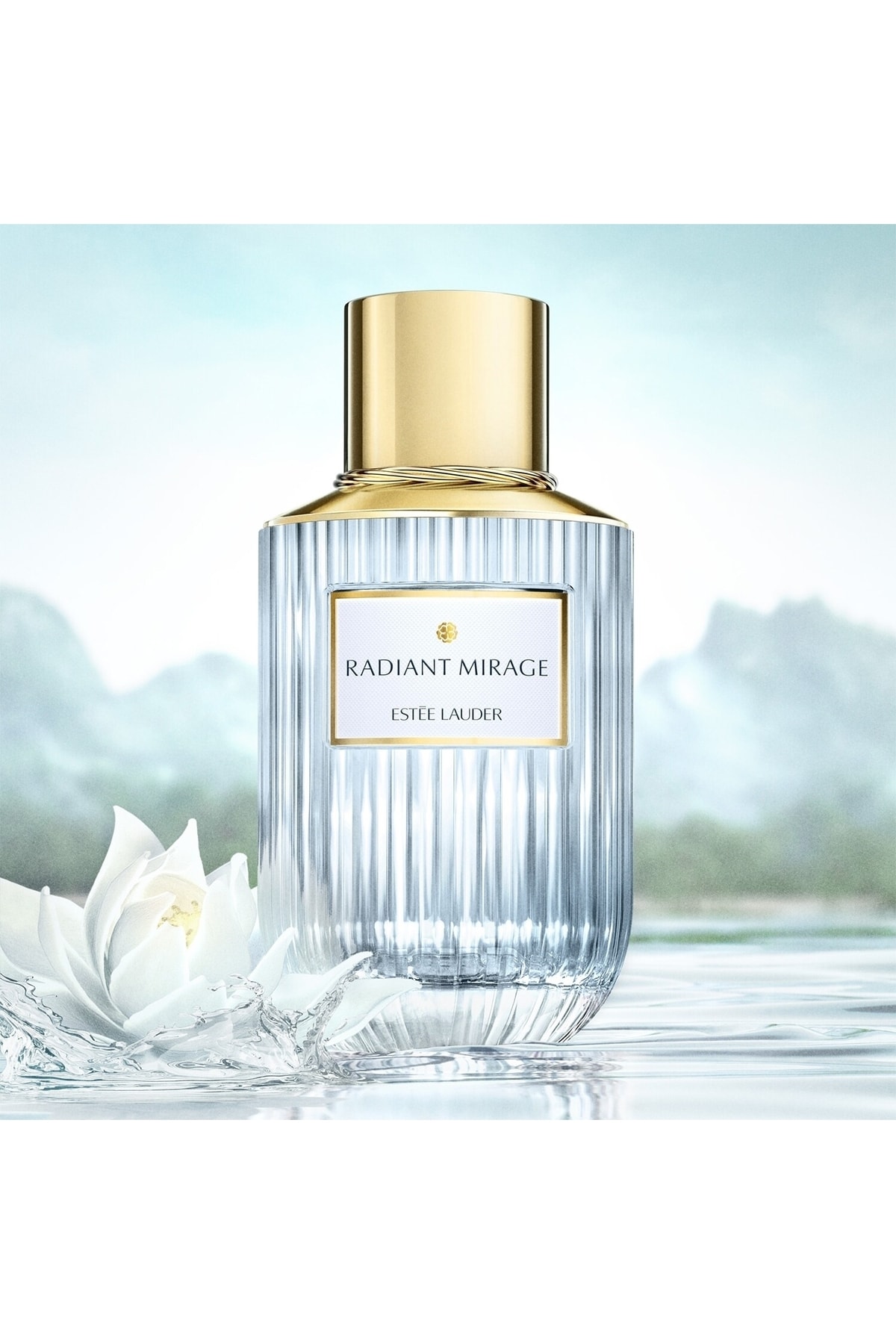 Estee lauder radiant mirage духи. пачули запах. эсте лаудер радиант мираж парфюм. Radiant mirage estee. Estee lauder luxuries fragrances.