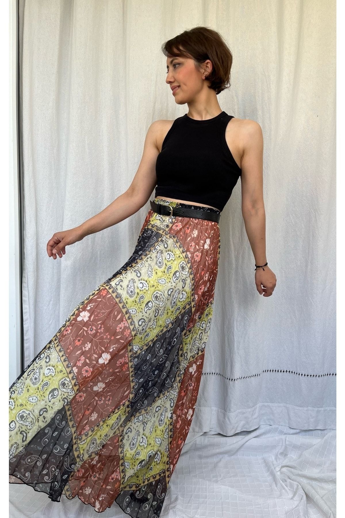 soBasic-Yellow Ethnic Patterned Pleated Lined Maxi Length Flowy Chiffon Skirt with Elastic Waist 2