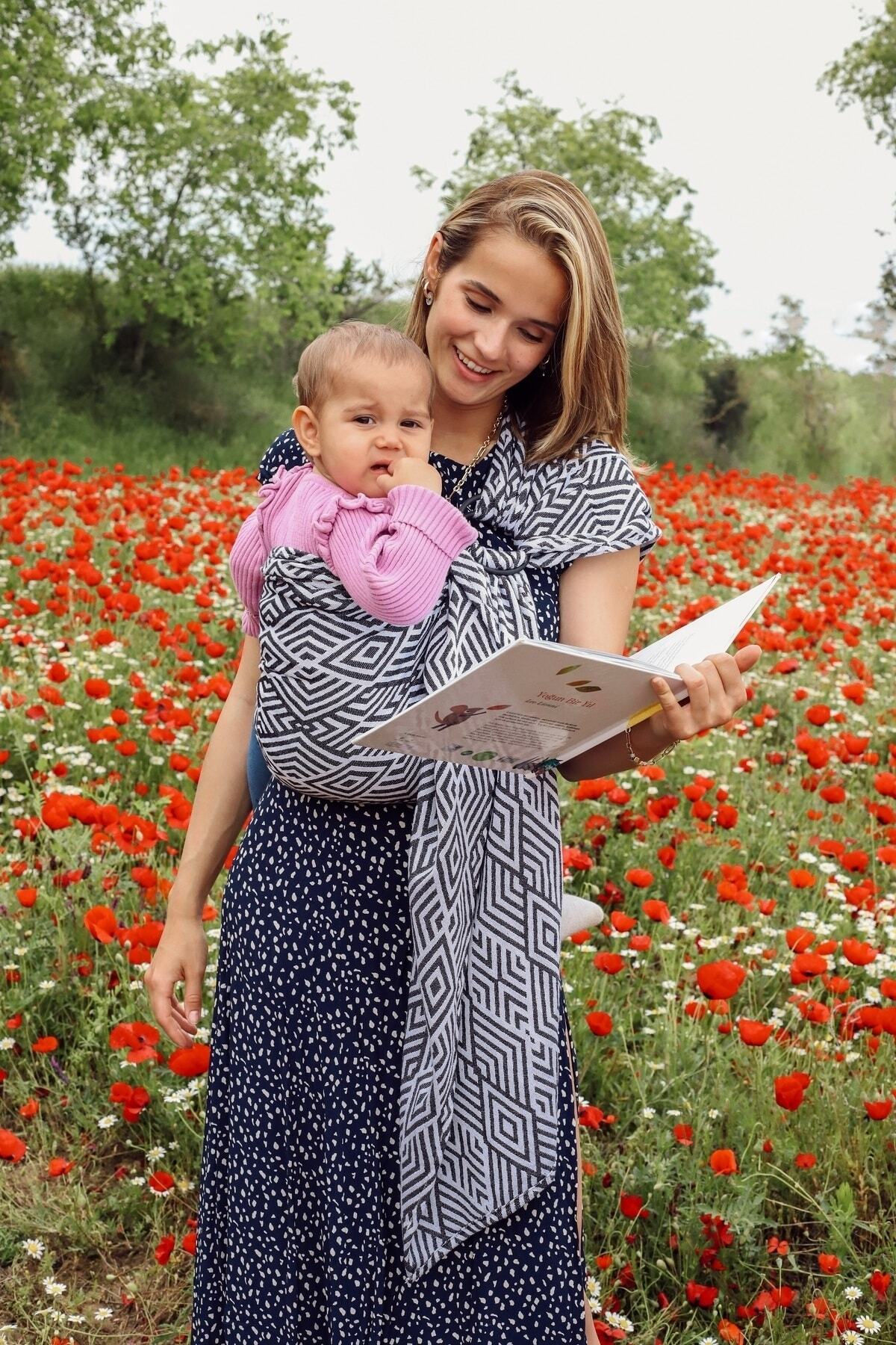 ZuBu Halka Babysling - Geometrik - Bebek Taşıyıcı - Pamuk - Taşıma Şalı - Siyah Beyaz fotoğrafı 3 (önizleme)