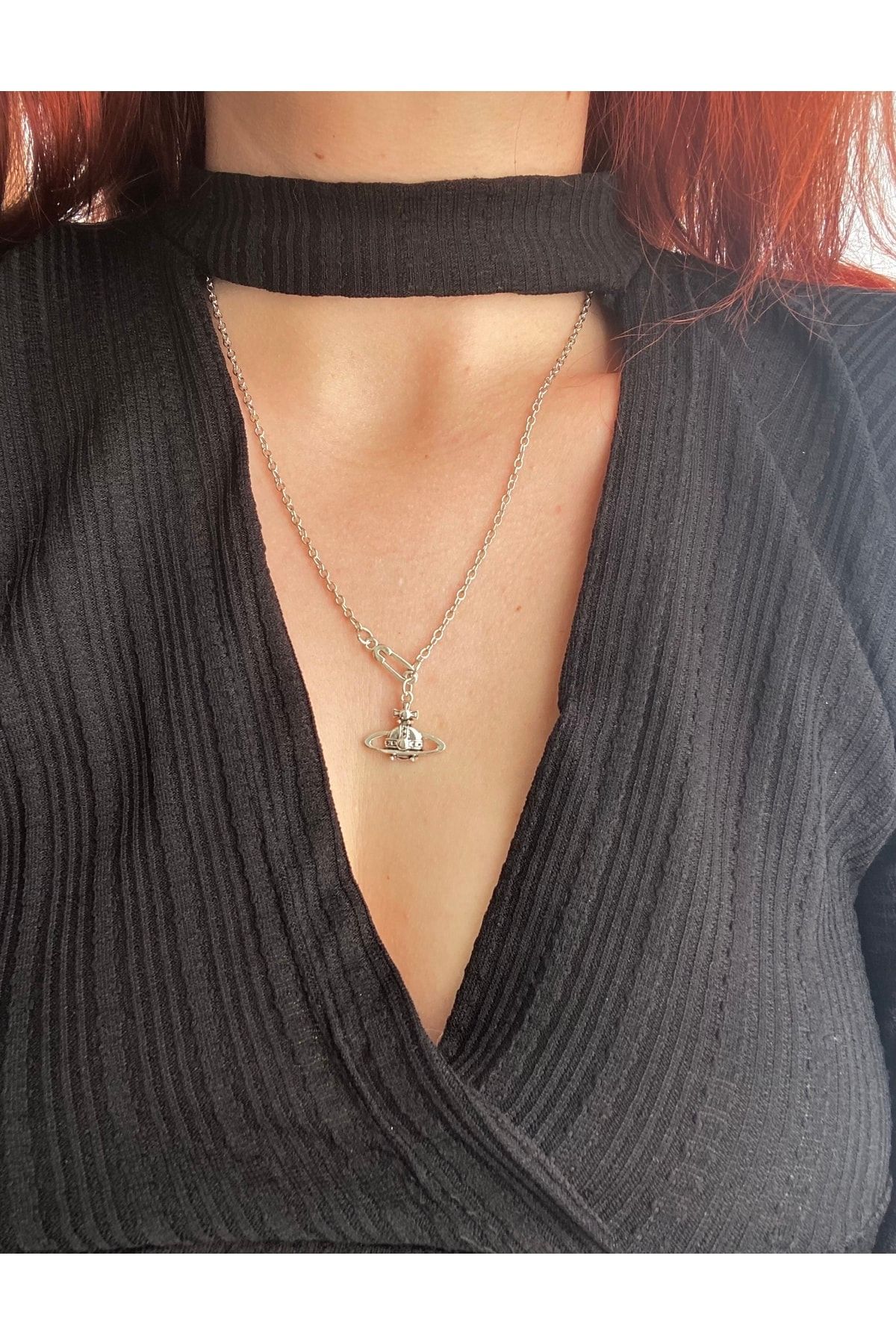 Vivienne westwood necklace on neck deals