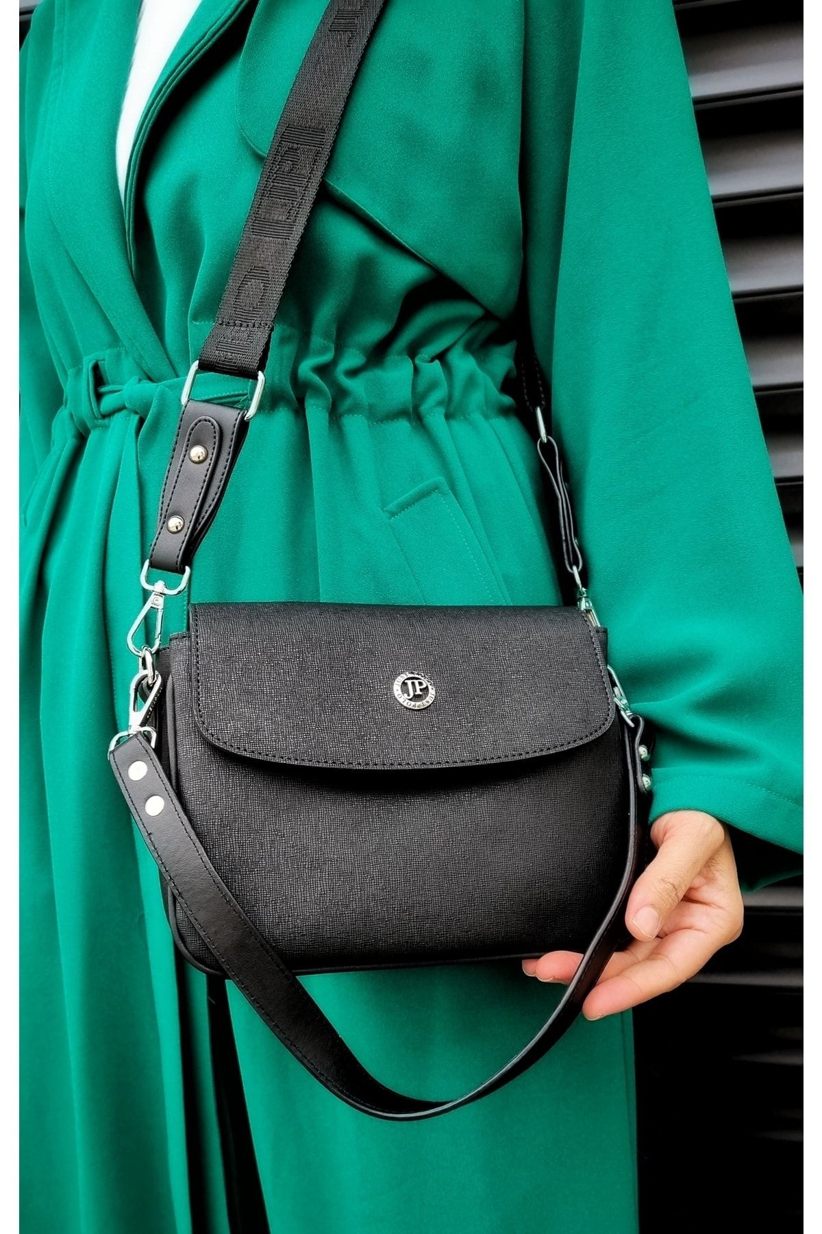 Cassie crossbody pine green outlet