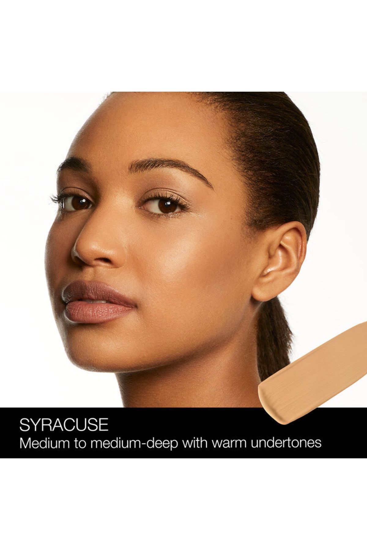Nars-Soft Matte Smoothing Mattifying Foundation That Keeps Completely Skin Moist 3