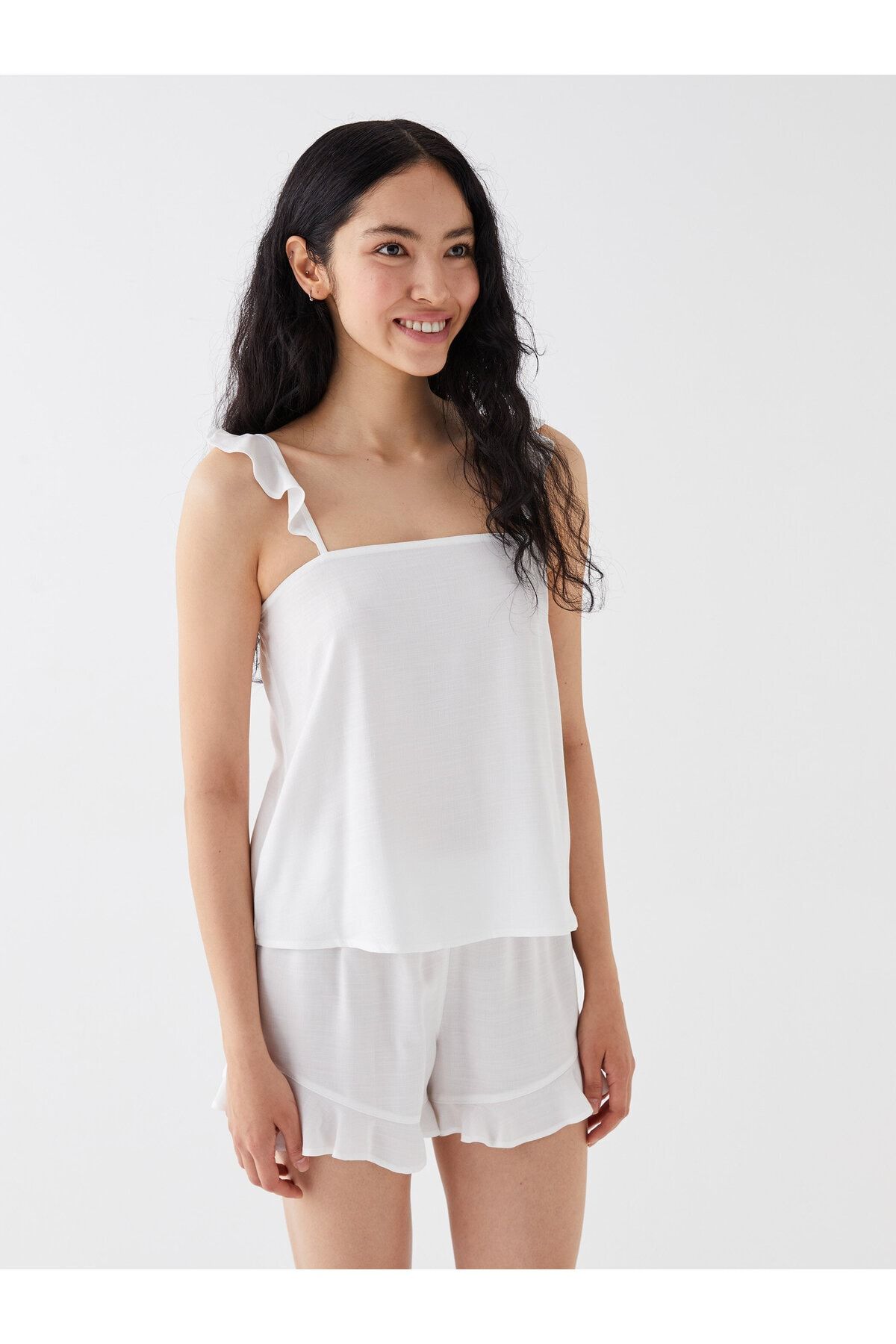 LC Waikiki-Čtvercový límec Straight Strap Poplin Dámské šortky Pyžamo Set 4