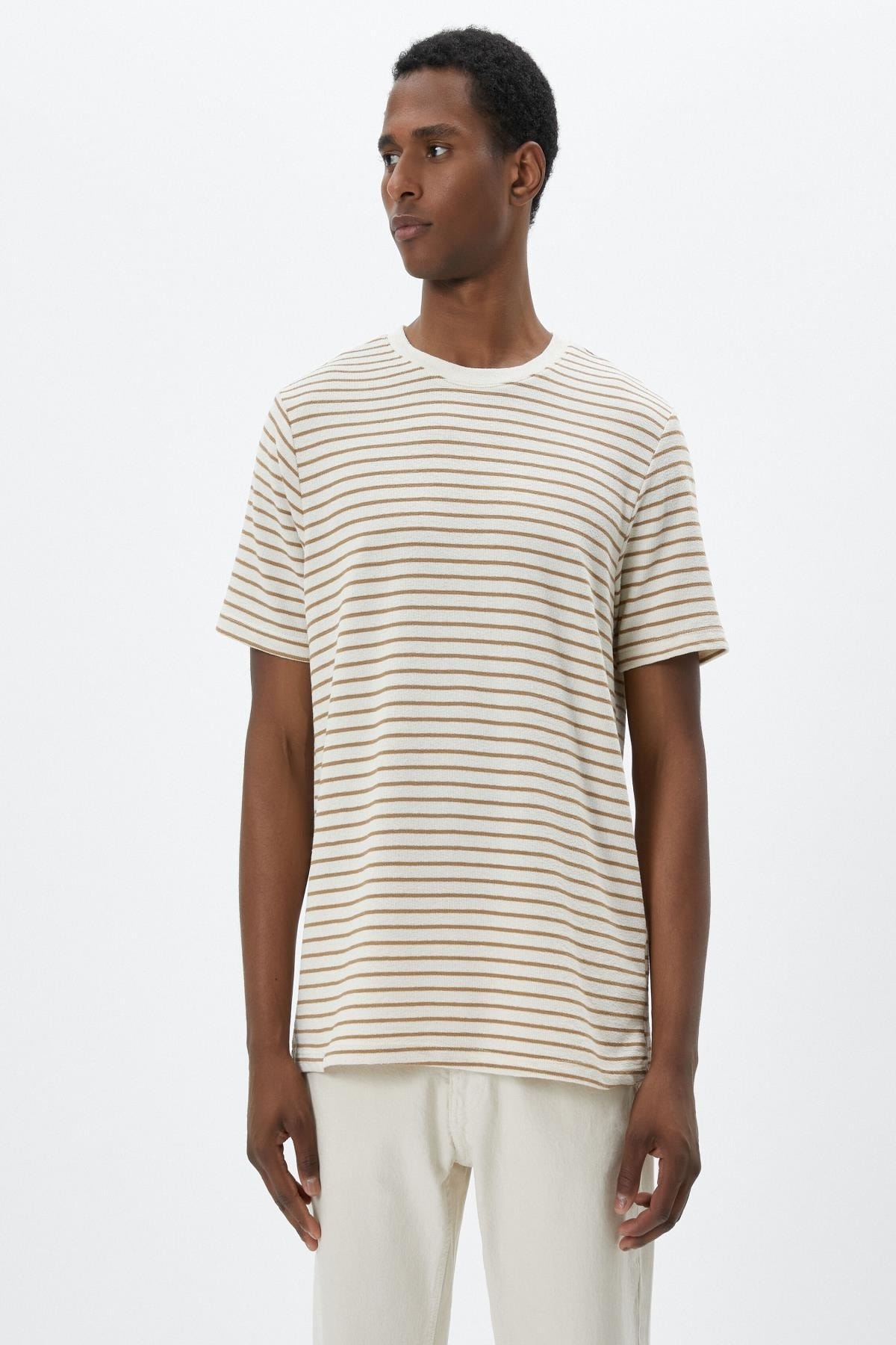 تیشرت مردانه بژ کوتون | 4WAM10148HK اورجینال - تصویر 3