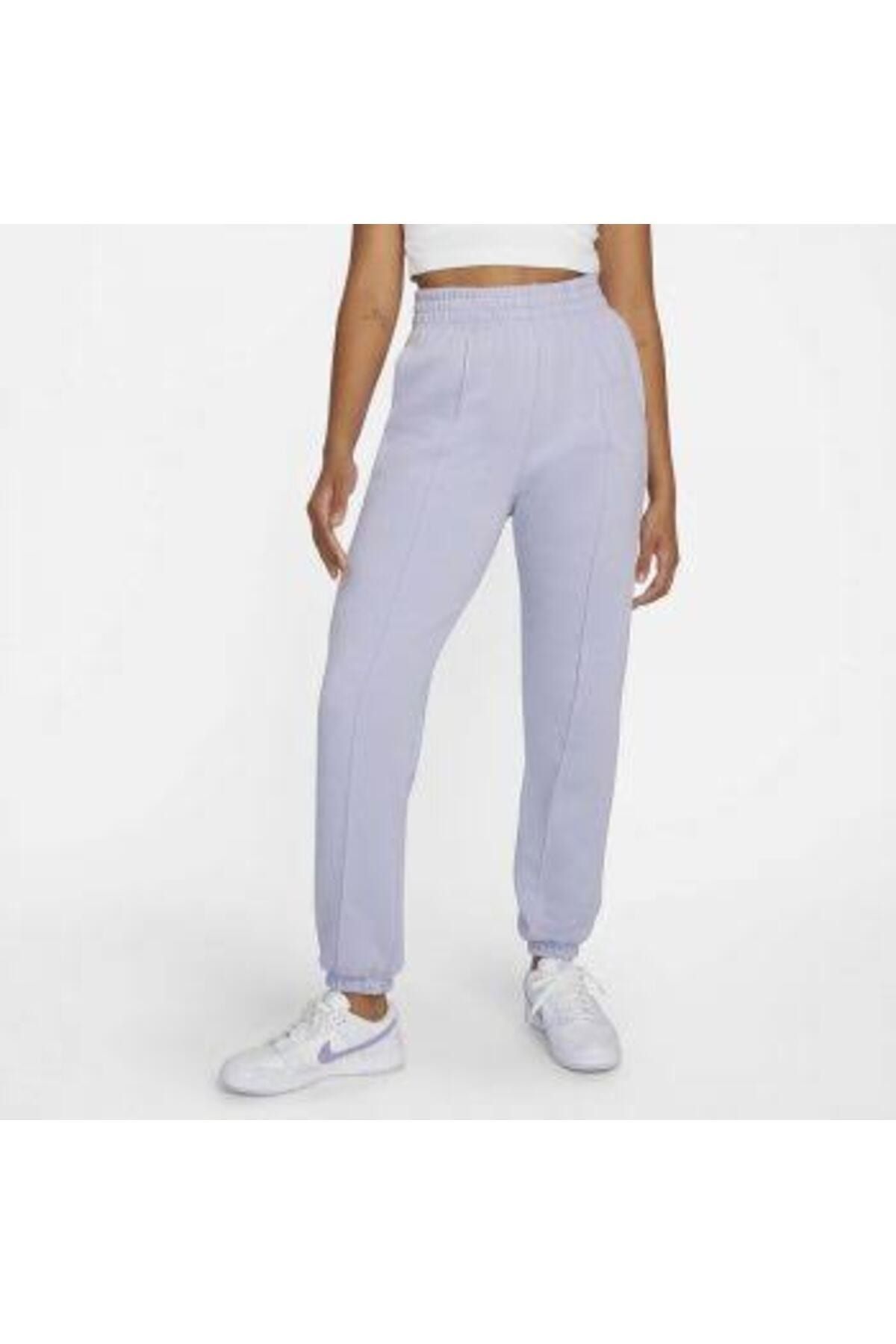 Nike Sportswear Fleece Metallic Women s Sweatpants Trendyol