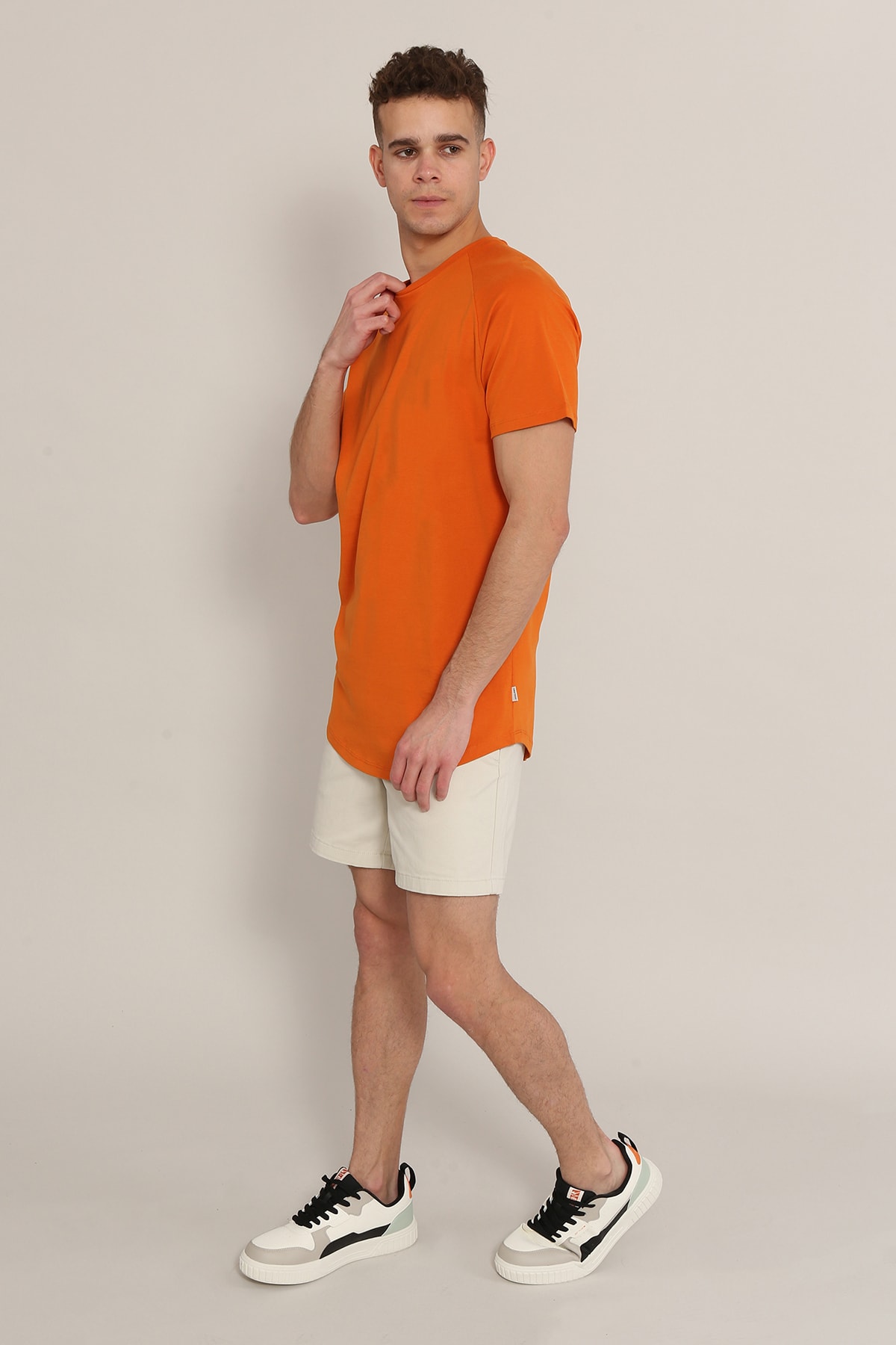 تی شرت جک اند جونز مردانه پنبه ای نارنجی بیسیک راسته Regular/رگولار    بیسیک Daily/روزانه | Jack & Jones 12164936 TR - تصویر 3