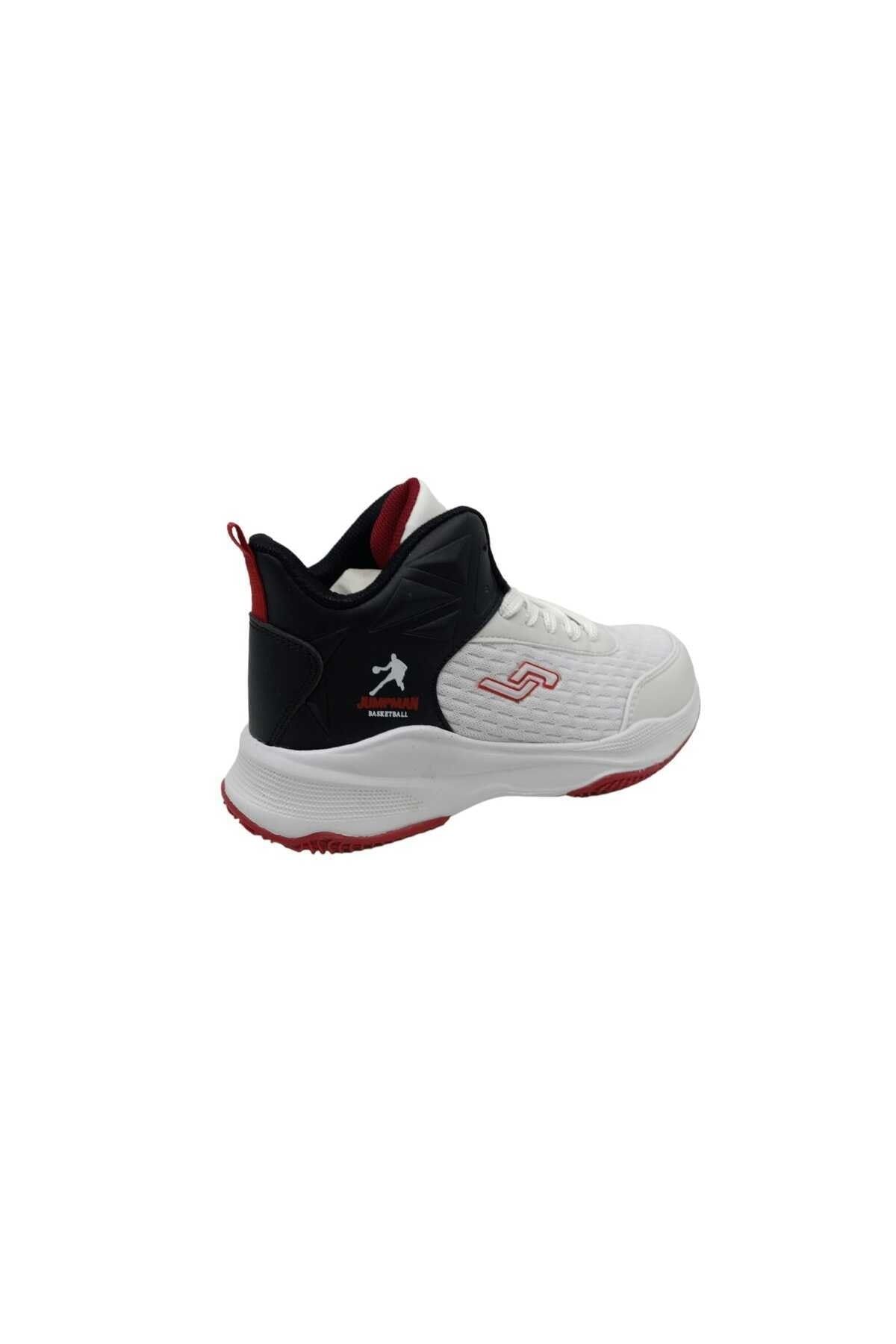 Flat 2024 basketball shoes
