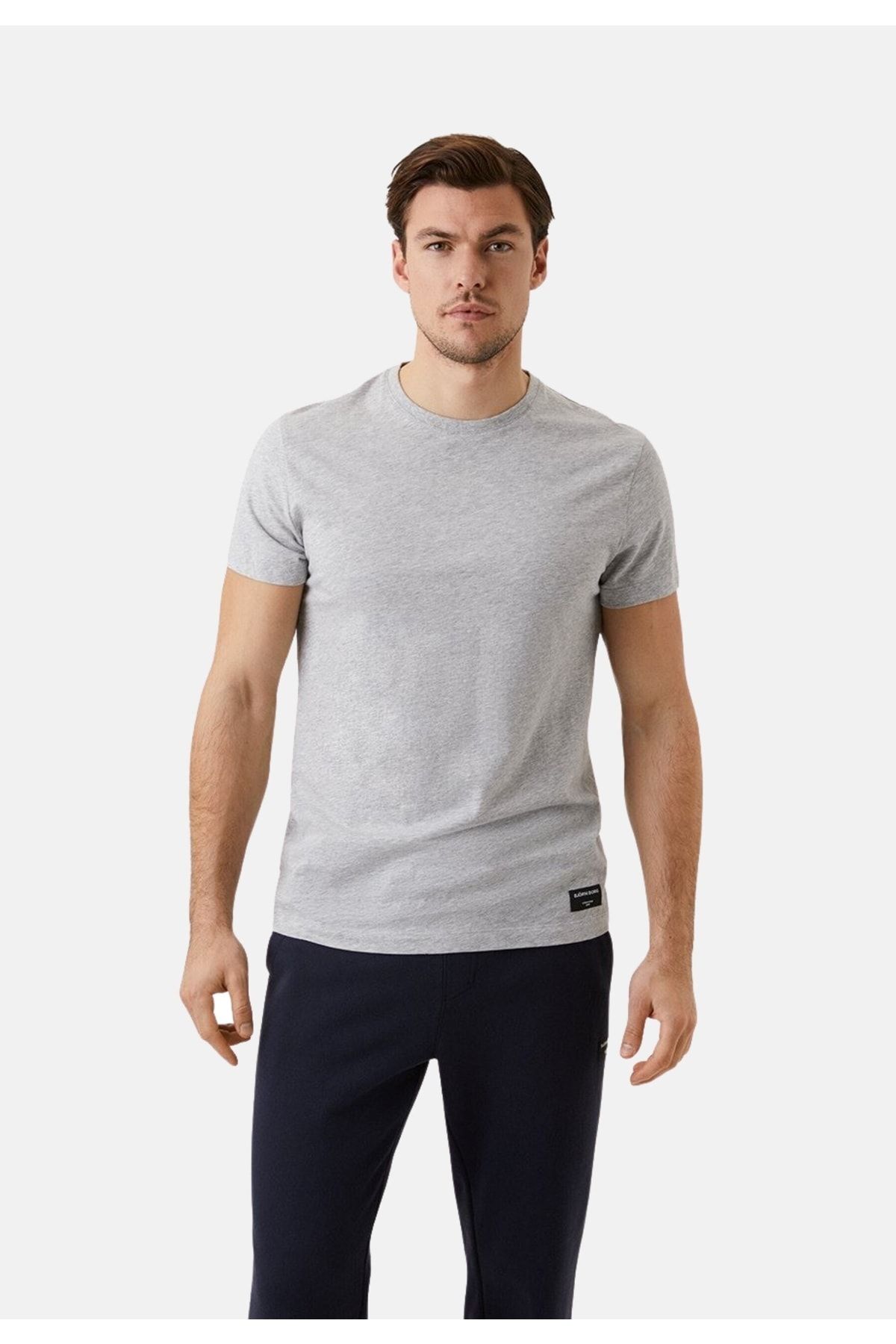 complete the look image