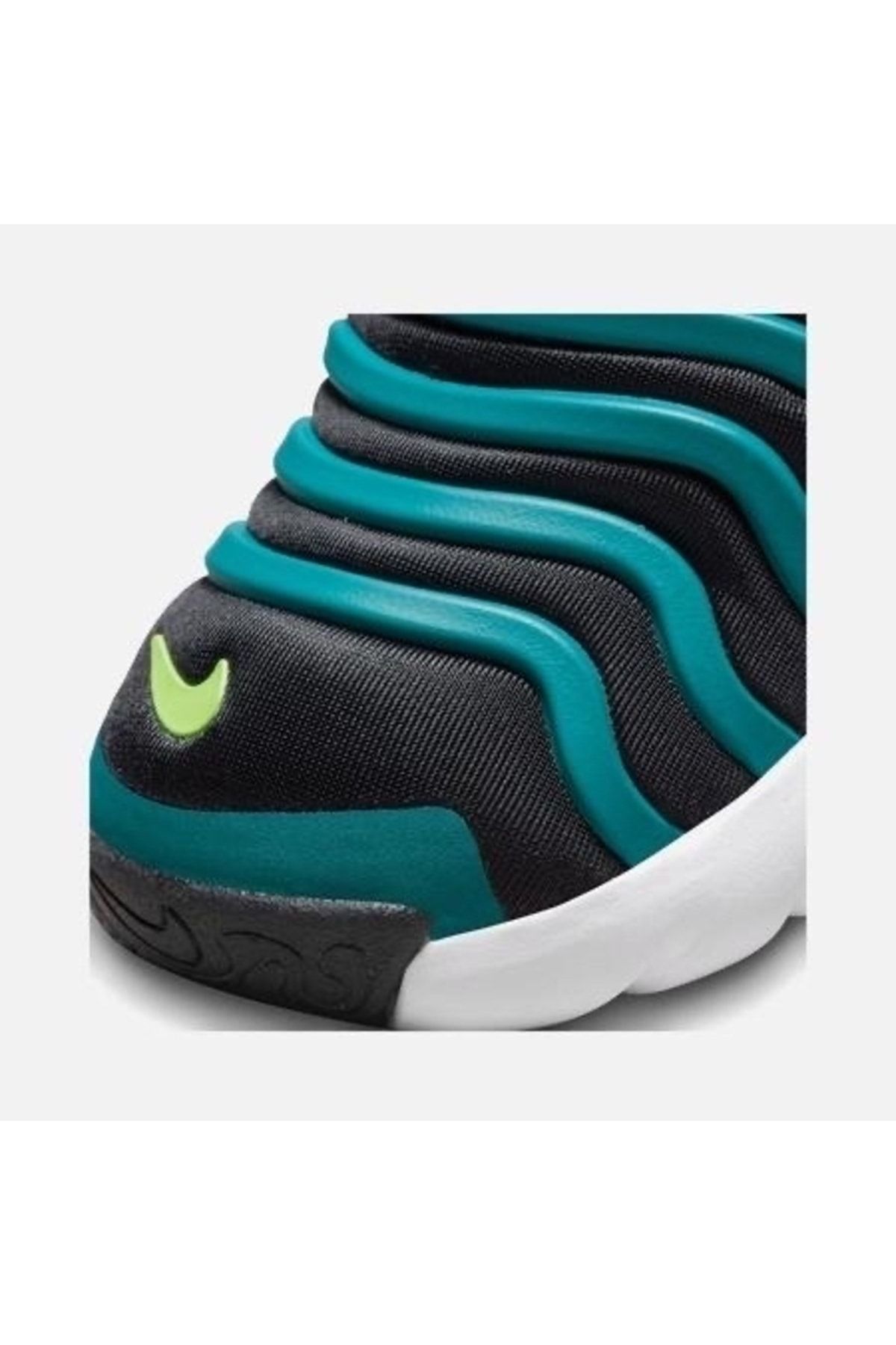 Nike Dynamo Go Kolayca Giyilip kar labilen Bebek Ayakkab s