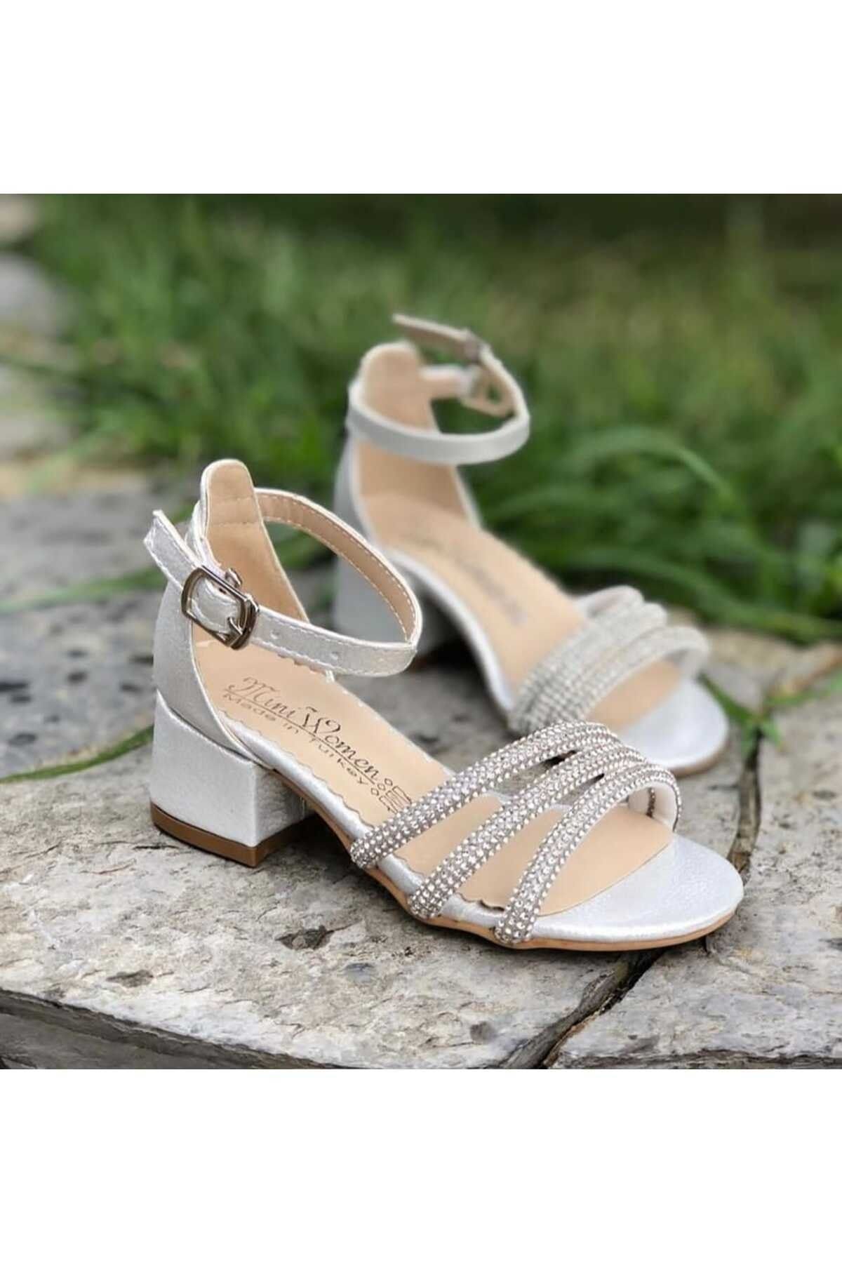 Mini block hot sale heel sandals