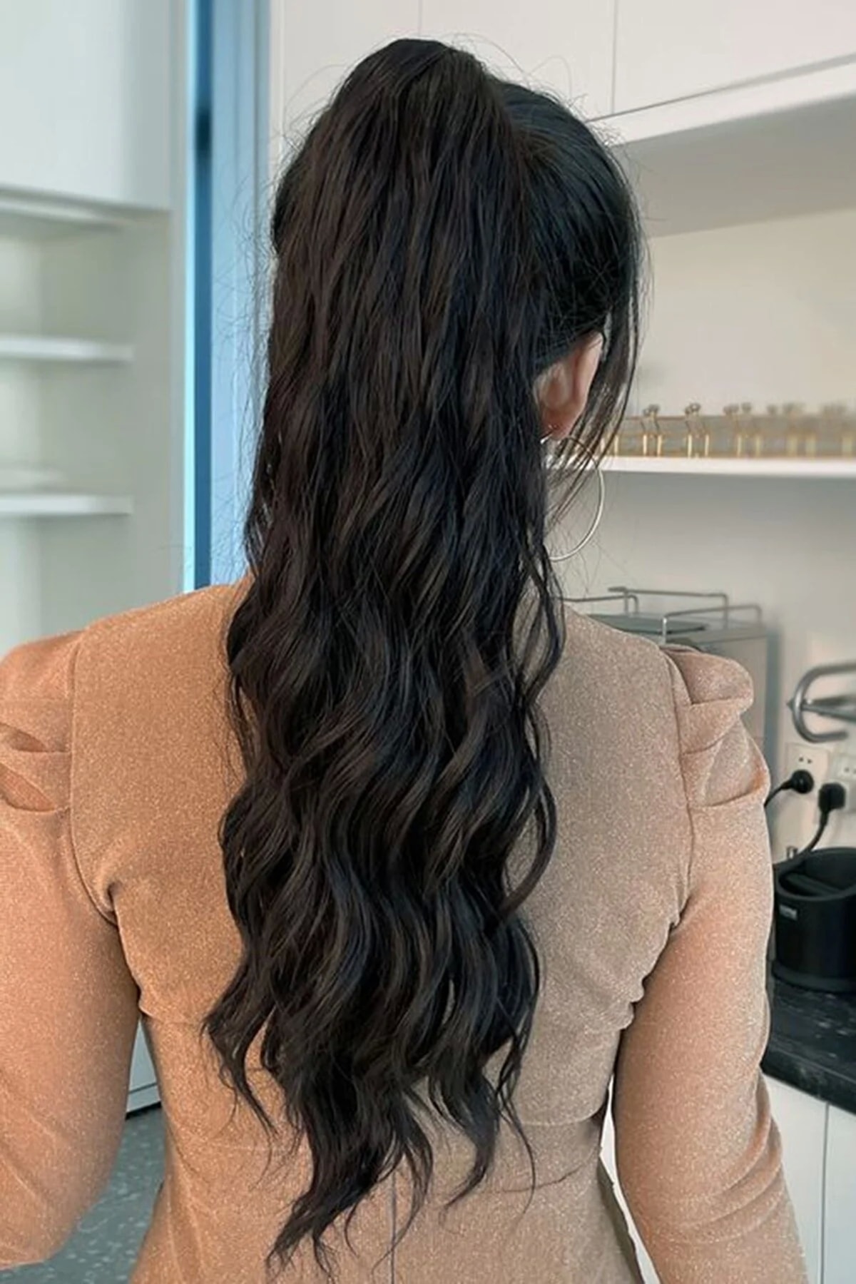 Barly Siyah Dalgalı Fiber Sentetik Isıya Dayanıklı Çıt Çıt At Kuyruğu Saç Postiş Takma Saç 60cm