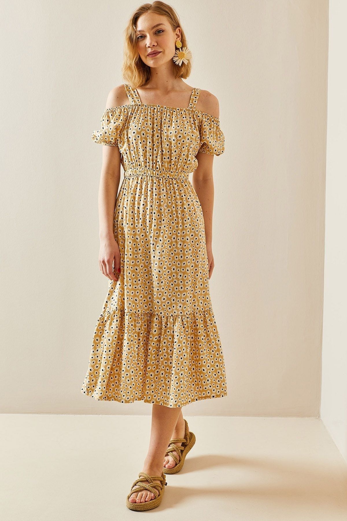 XHAN-Beigefarbenes, schulterfreies Kleid mit Blumenmuster 3yxk6-47311-25 4