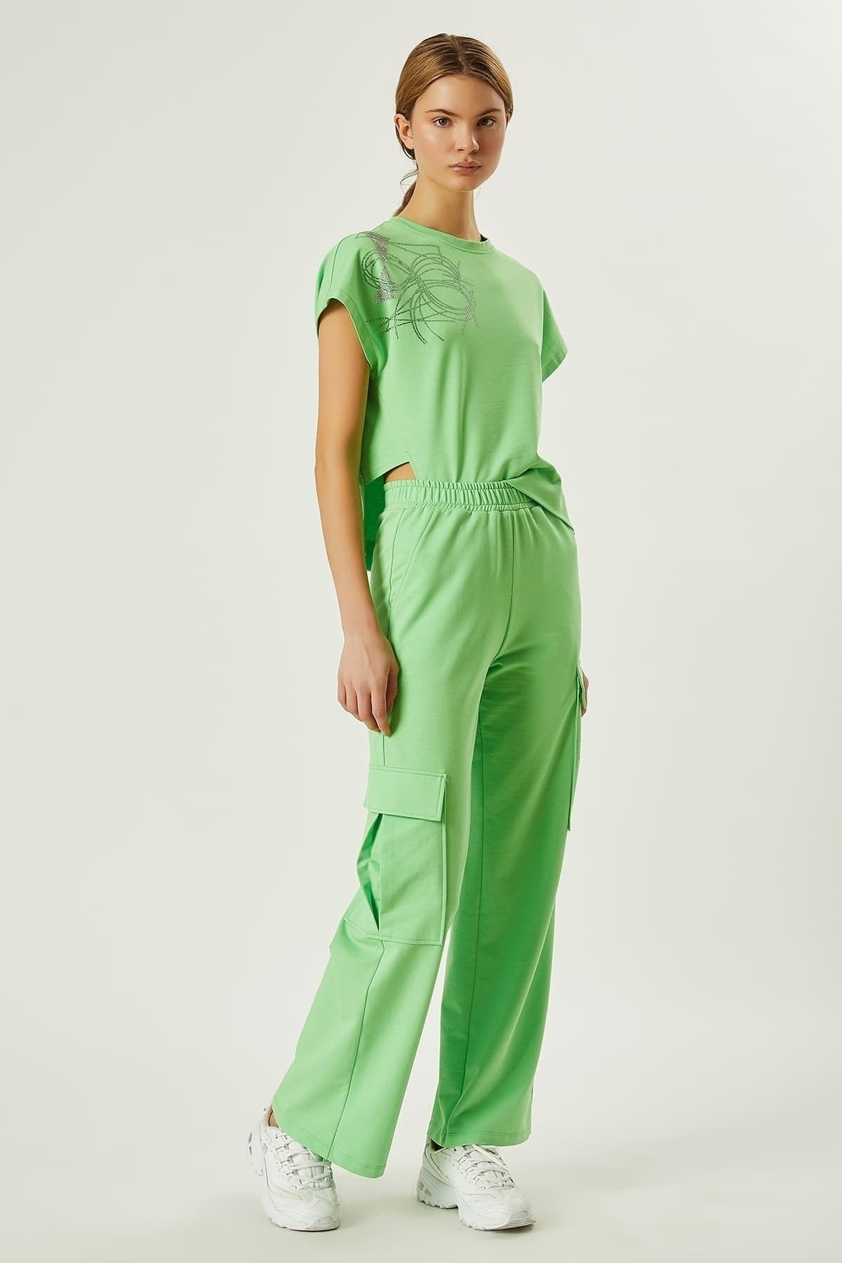 MEON Kargo Pantolon Kadın Yeşil Yüksek Bel Rahat Kesim Cepli Fiyatı,  Yorumları - Trendyol