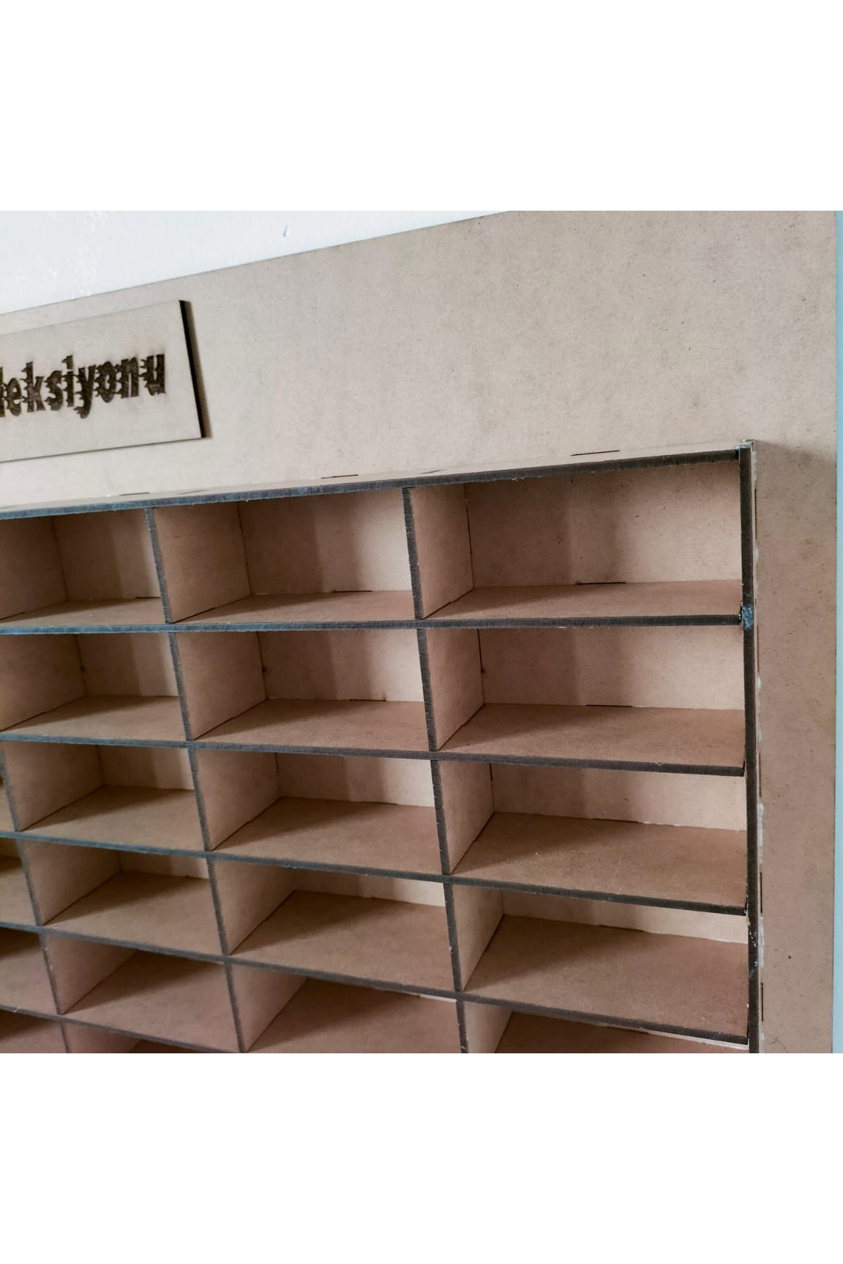 LEYLASER Ahşap 3mm Mdf Çocuk Odası Oyuncak Araba Duvar Rafı 100 Araçlık fotoğrafı 2 (önizleme)