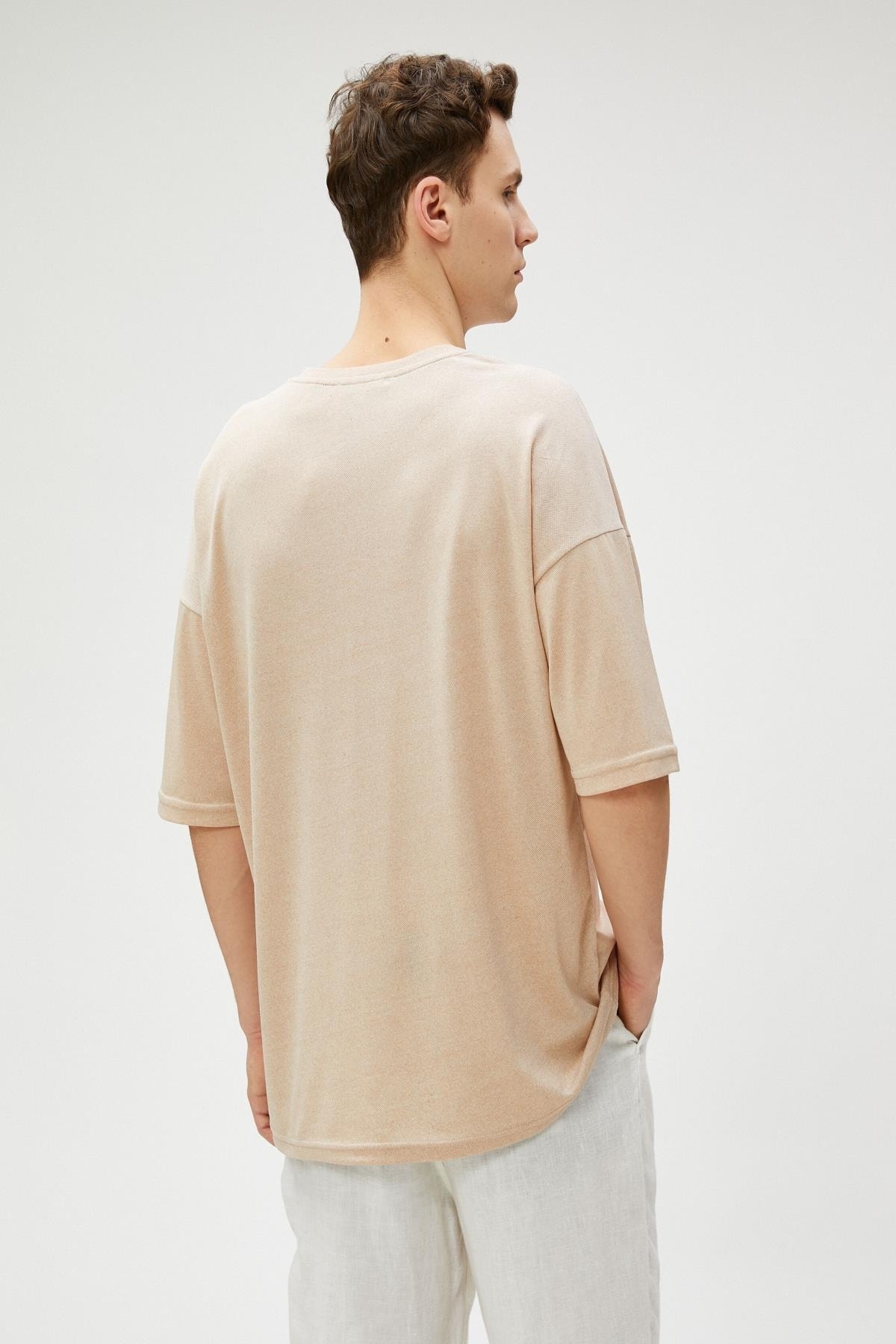 تیشرت مردانه بژ کوتون | 3SAM10265HK اورجینال - تصویر 3