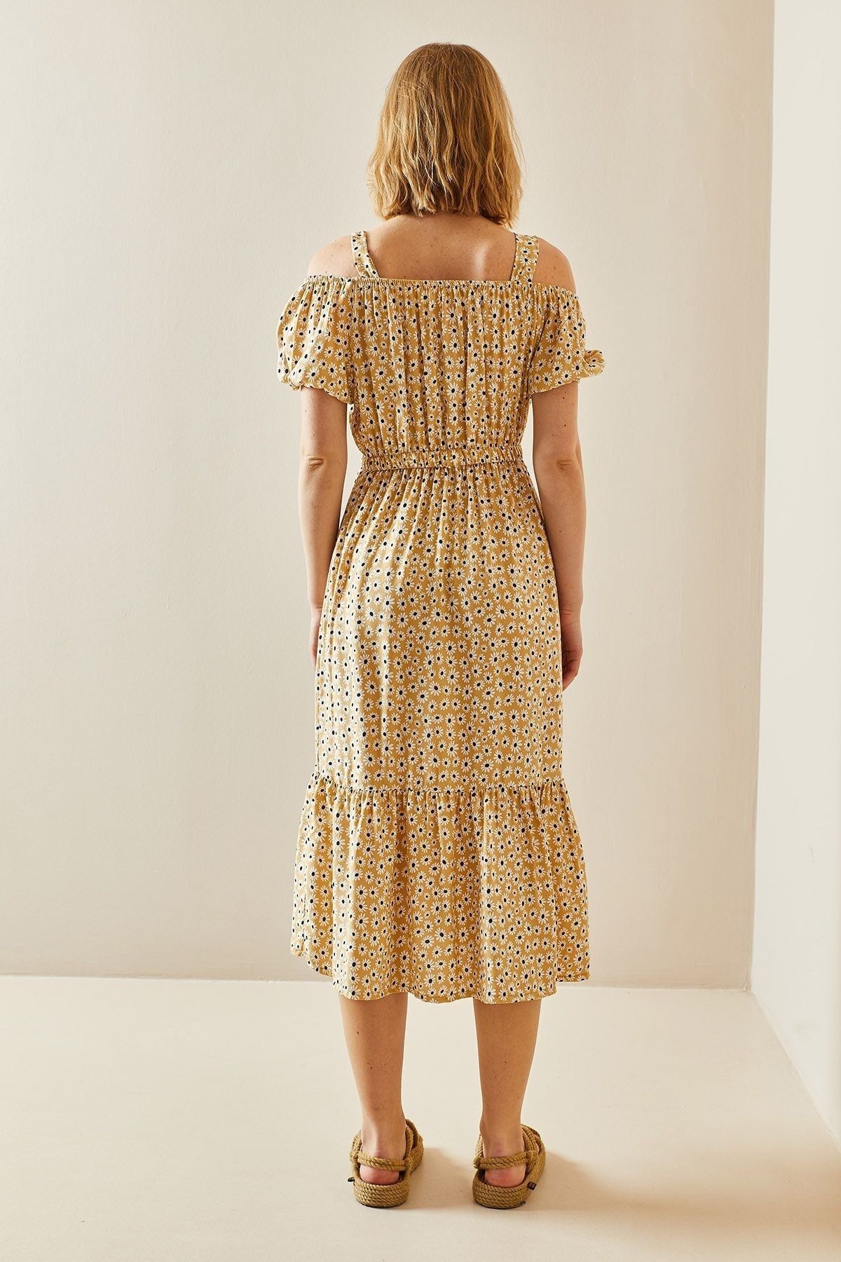 XHAN-Beigefarbenes, schulterfreies Kleid mit Blumenmuster 3yxk6-47311-25 6