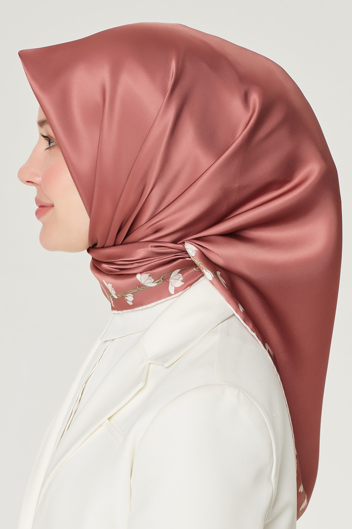 روسری زنانه آرمینه | E21YA8553D03 Armine - Image 2