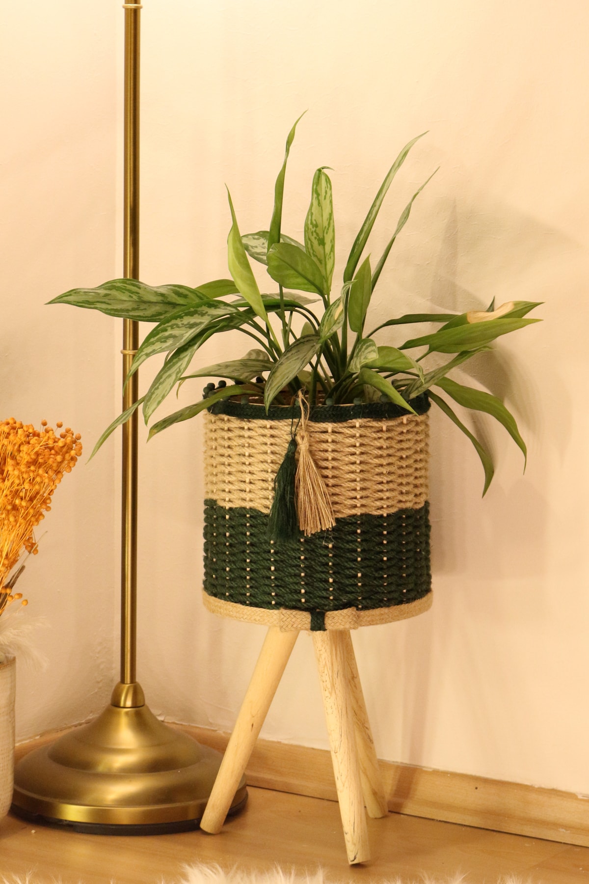 Jute Braided Straw Basket Wooden Planter 26cm Legs Dark Green