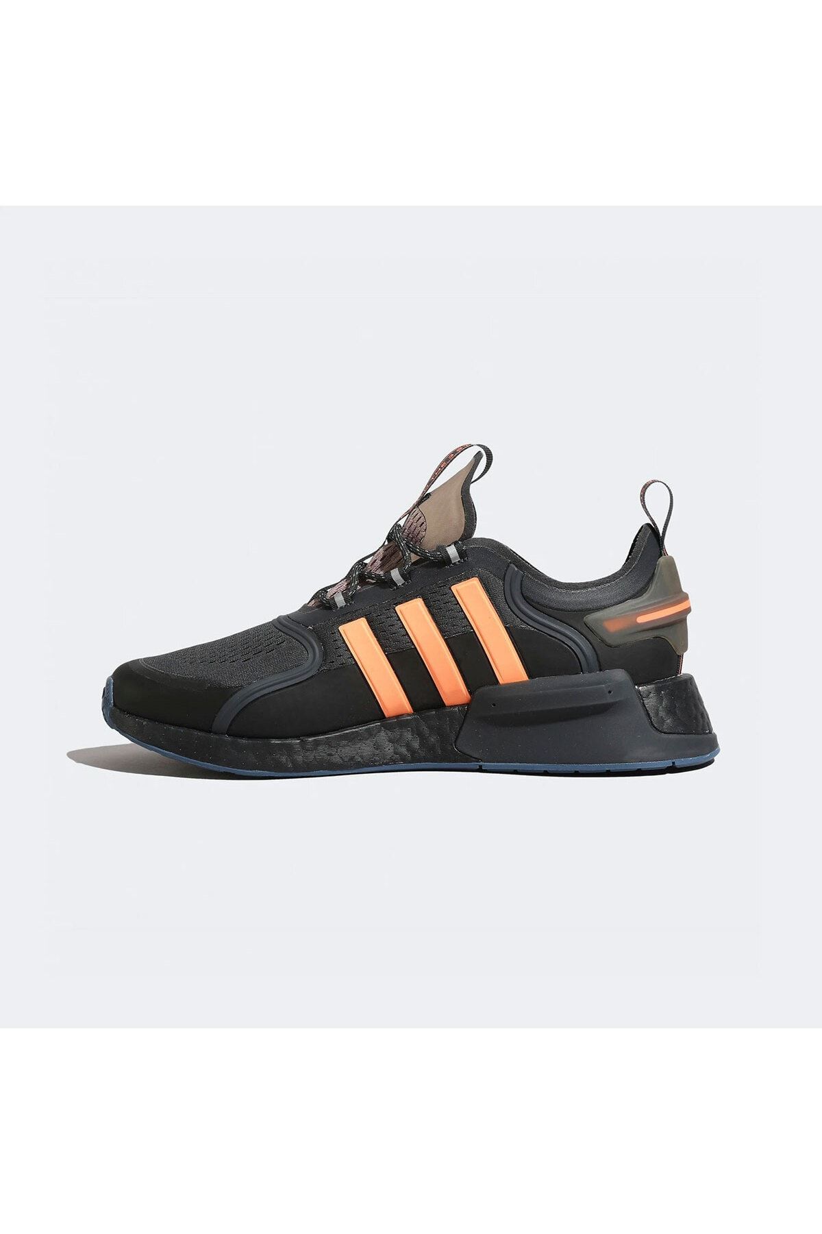adidas NMD_V3