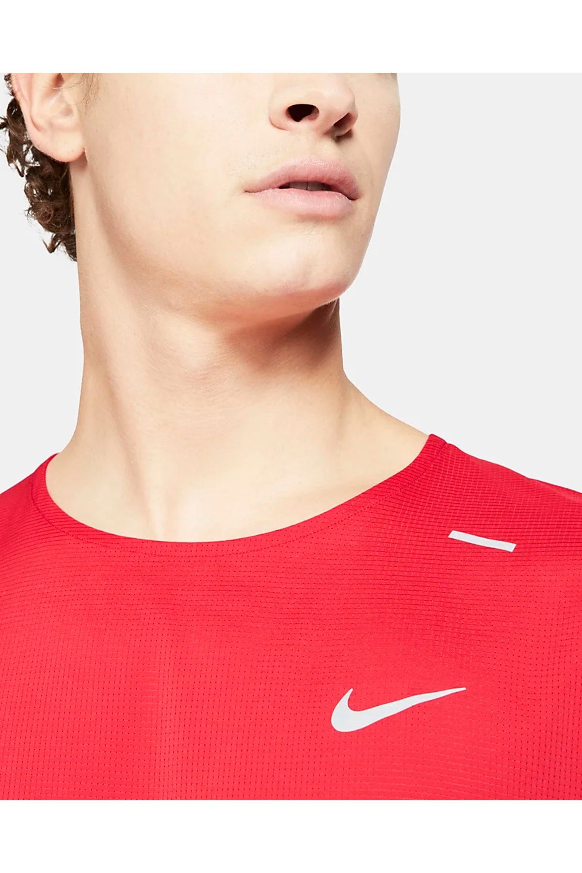 Nike breathe on sale rise t shirt
