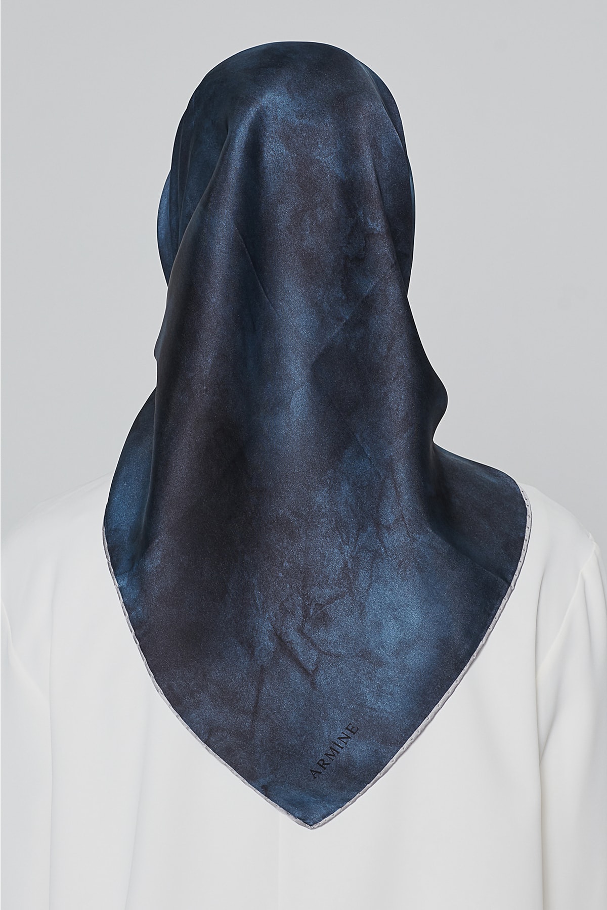 روسری زنانه آرمینه | E20YA8333D04 Armine - Image 4