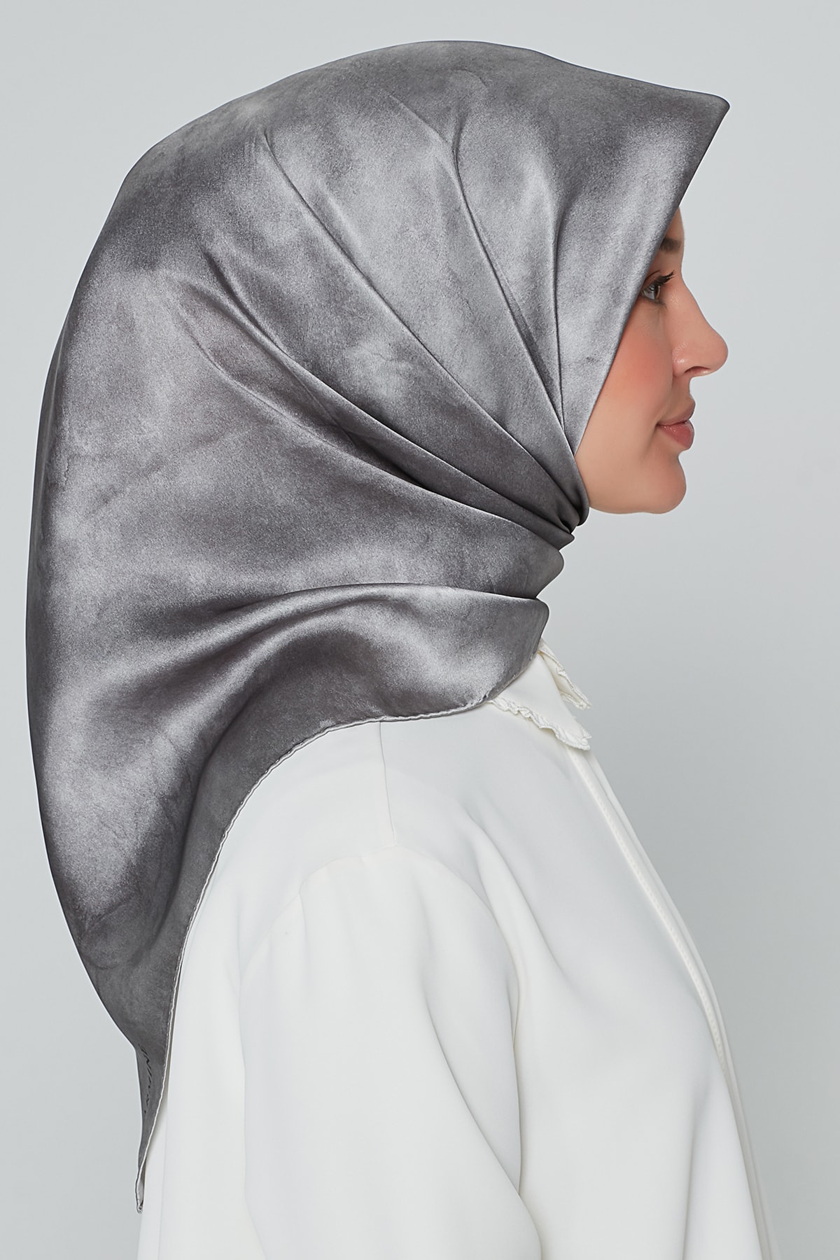 روسری زنانه آرمینه | E20YA8333D04 Armine - Image 3