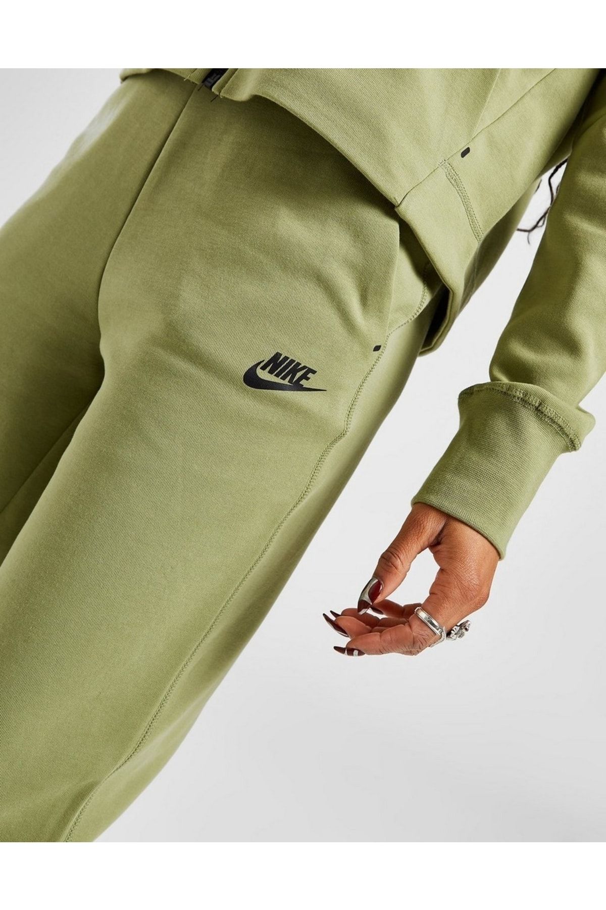 Nike Sportswear Tech Fleece Essentials Pant Women s Sweatpants Cng